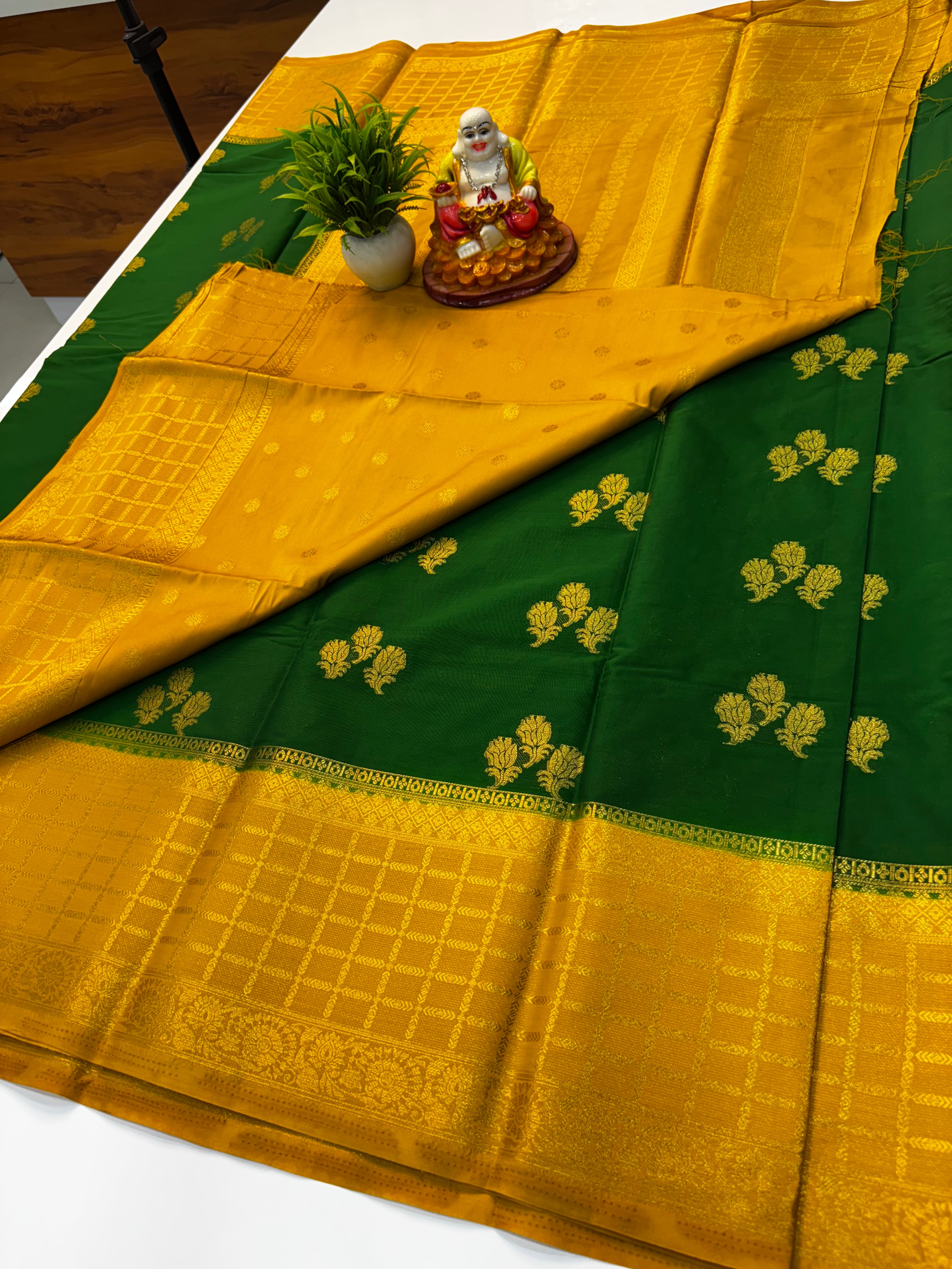 Premium Mysore Crepe Silk Saree with Rich Pallu &amp; Butta Blouse | Padmavathi Silks
