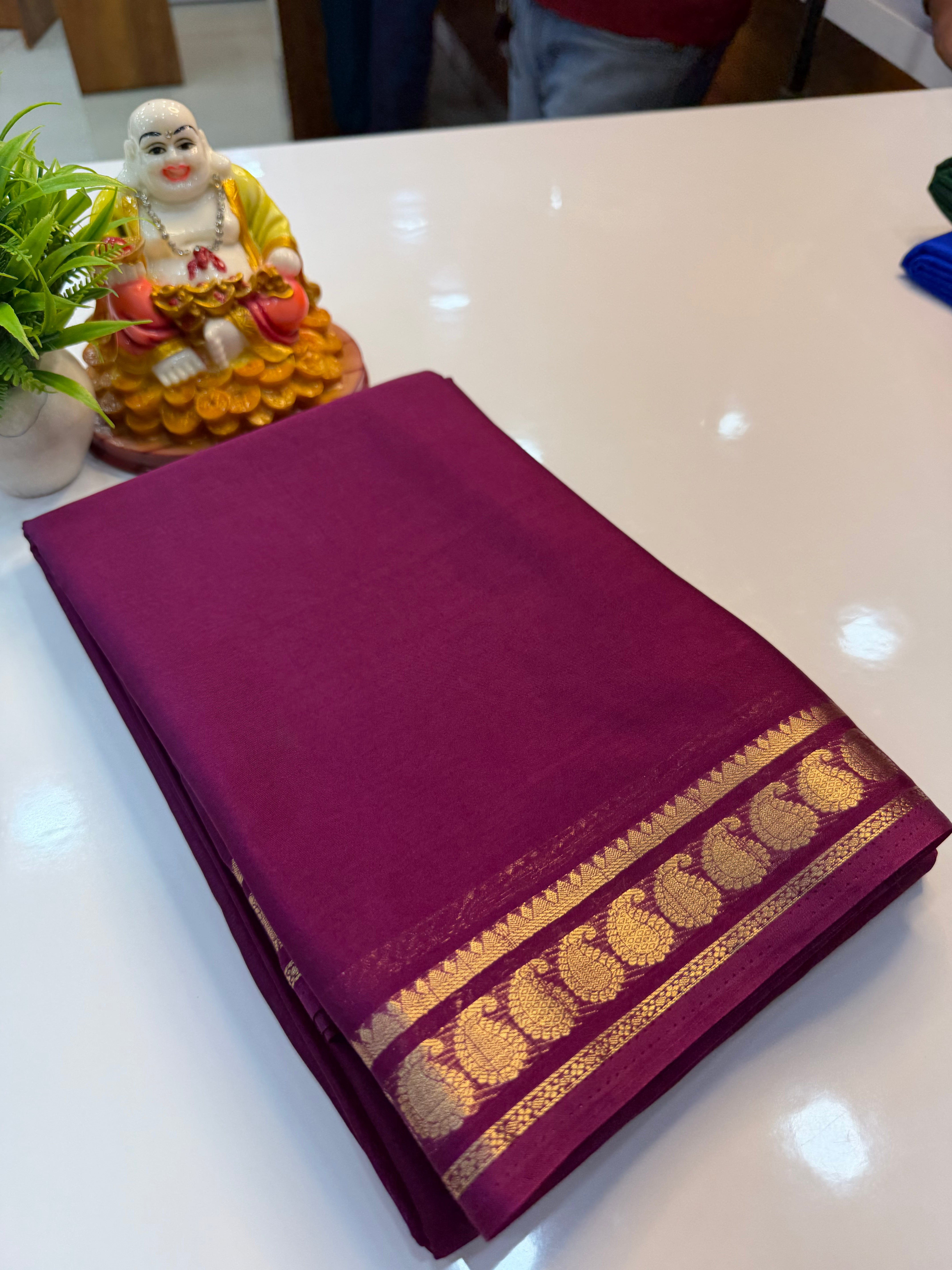 Mysore Crepe Silk Saree with Mango Border & Chit Pallu…