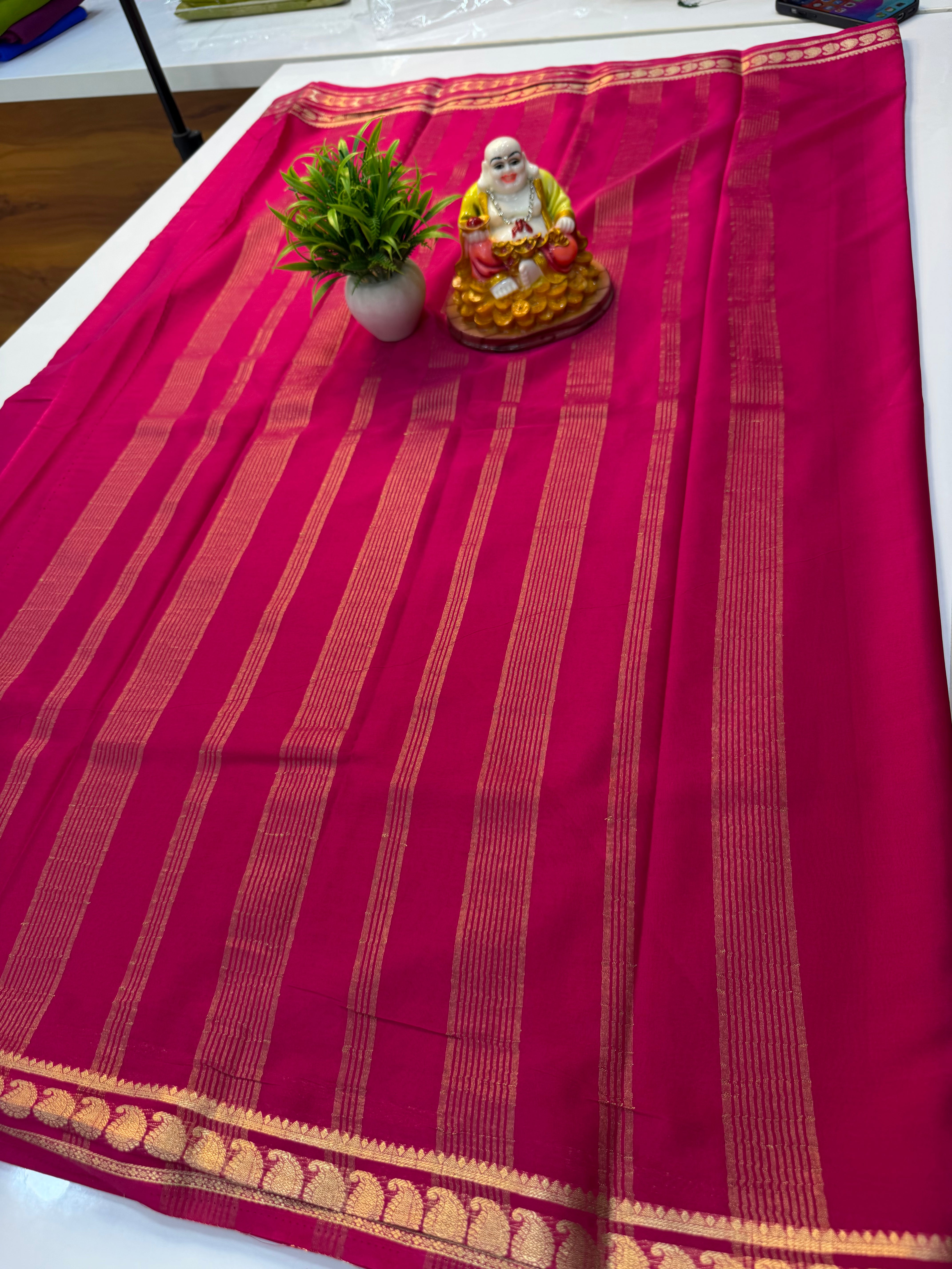 Mysore Crepe Silk Saree with Mango Border & Chit Pallu…