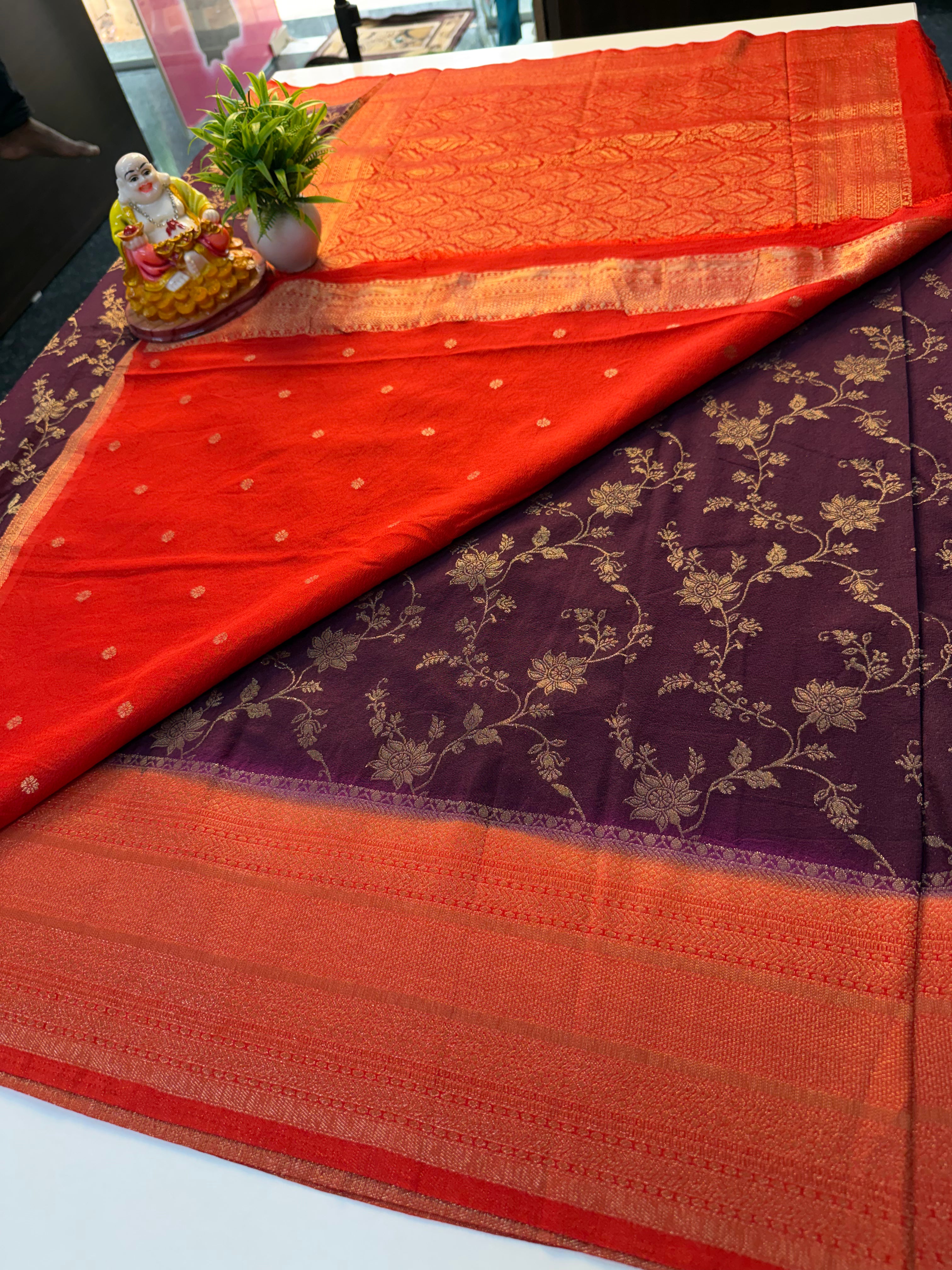 Premium Georgette Saree with Rich Pallu & Butta Blouse…