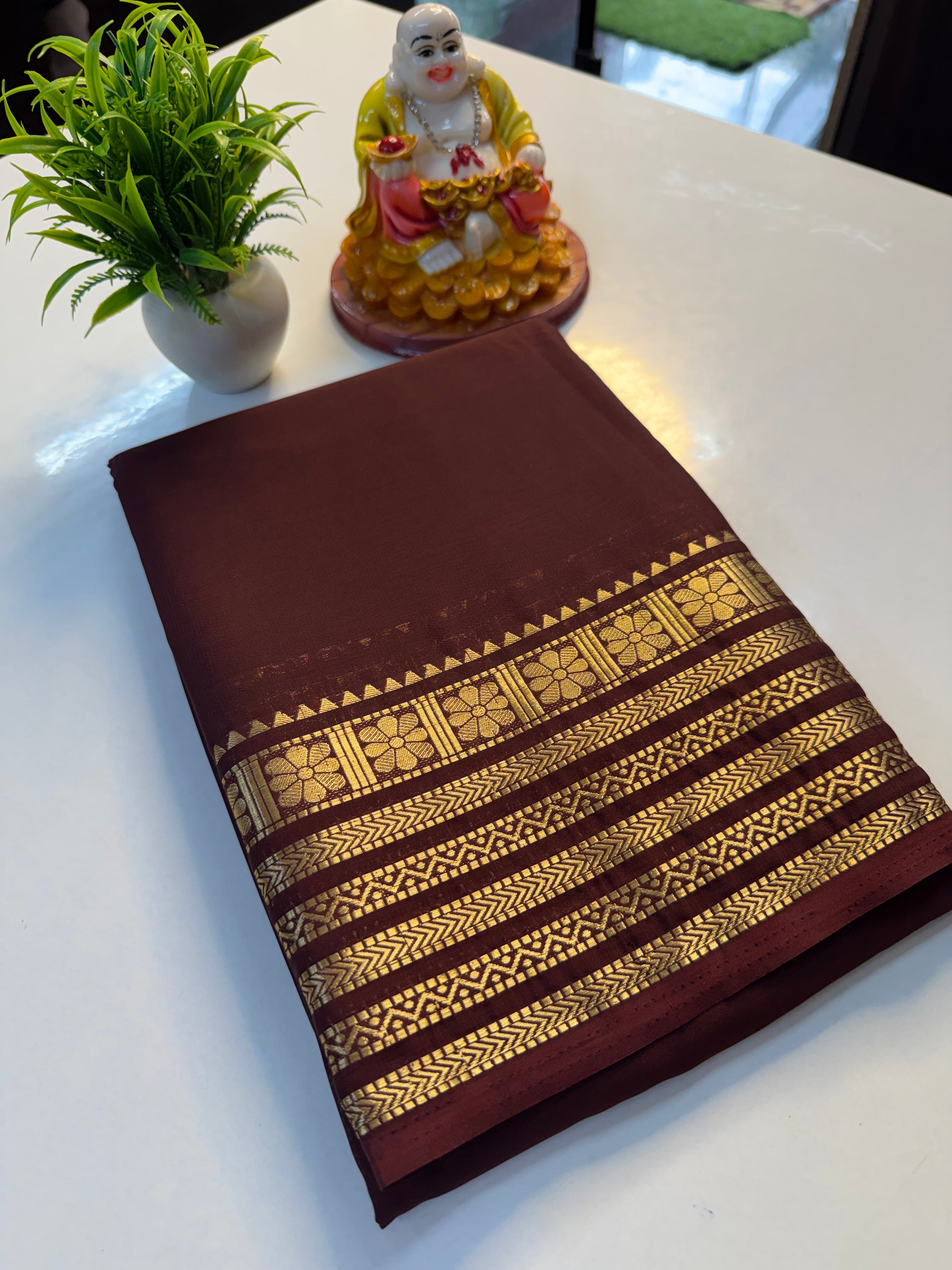 Premium Mysore Crepe Silk Saree with Golden Zari Border & Chit Pallu…