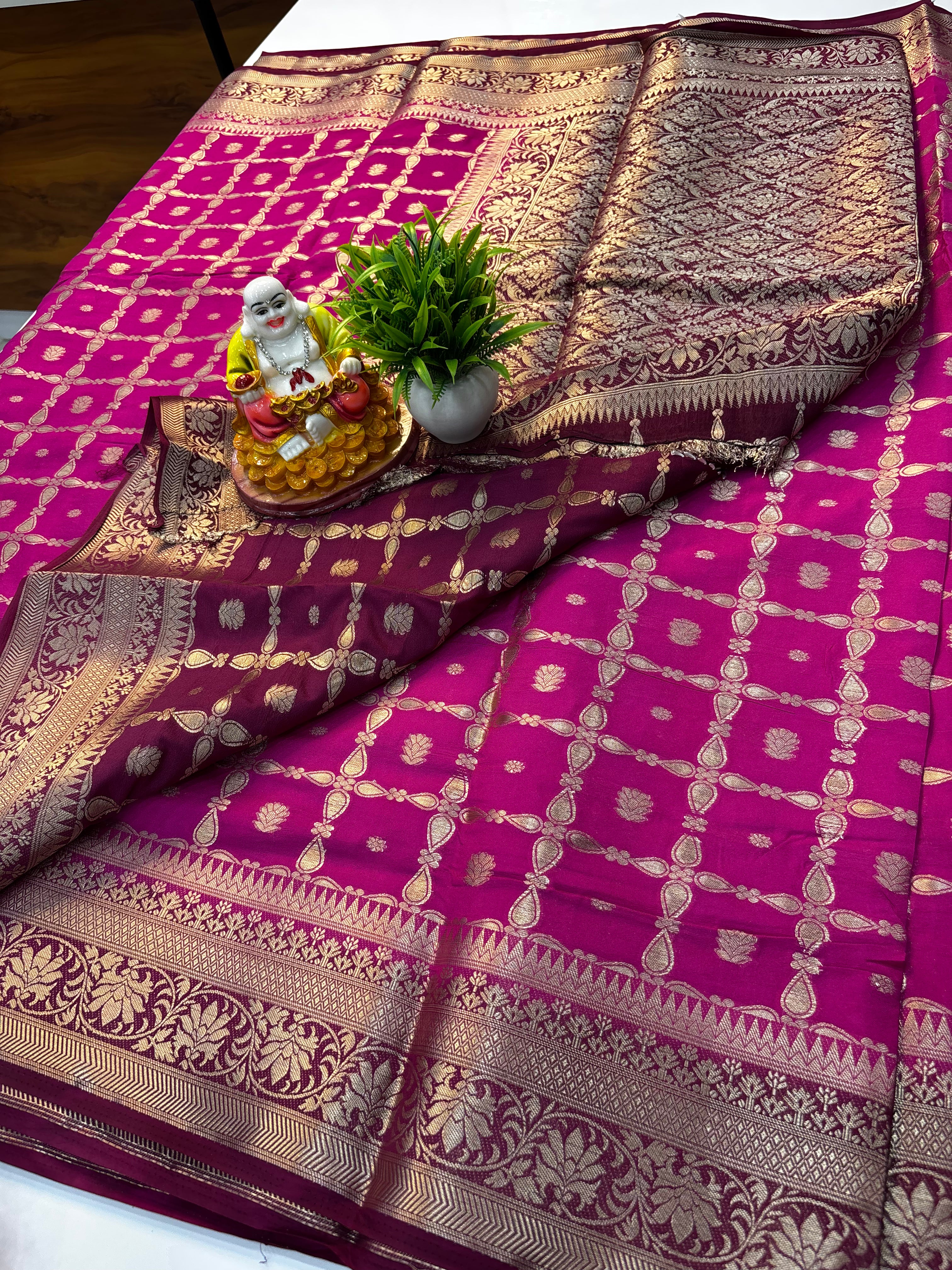 Georgette Saree with Stripes &amp; Rich Pallu