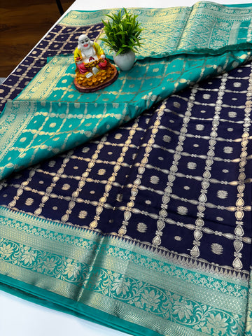 Georgette Saree with Stripes &amp; Rich Pallu