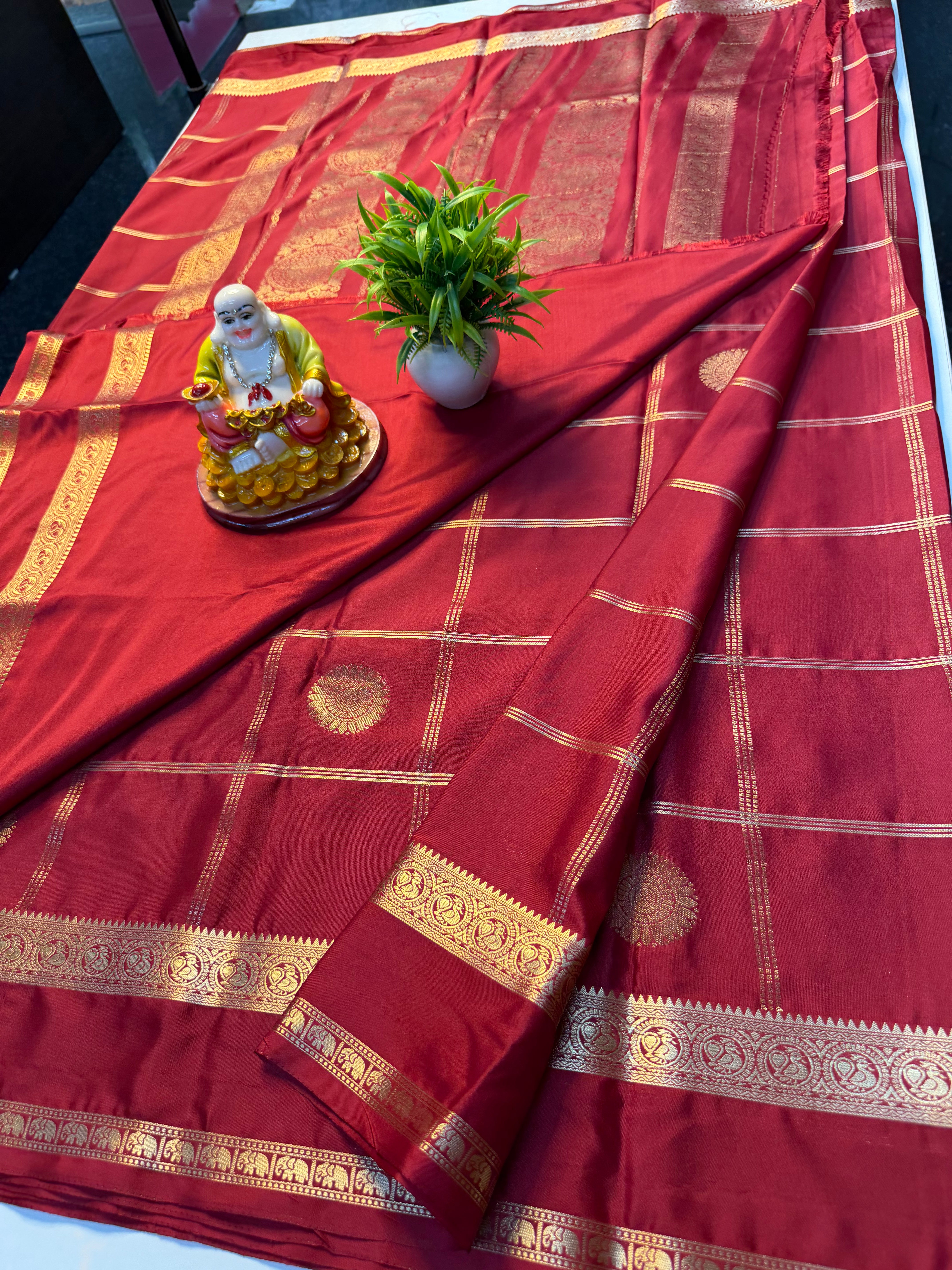 Premium Mysore Crepe Silk Saree with Checks & Buttas | Rich Pallu……