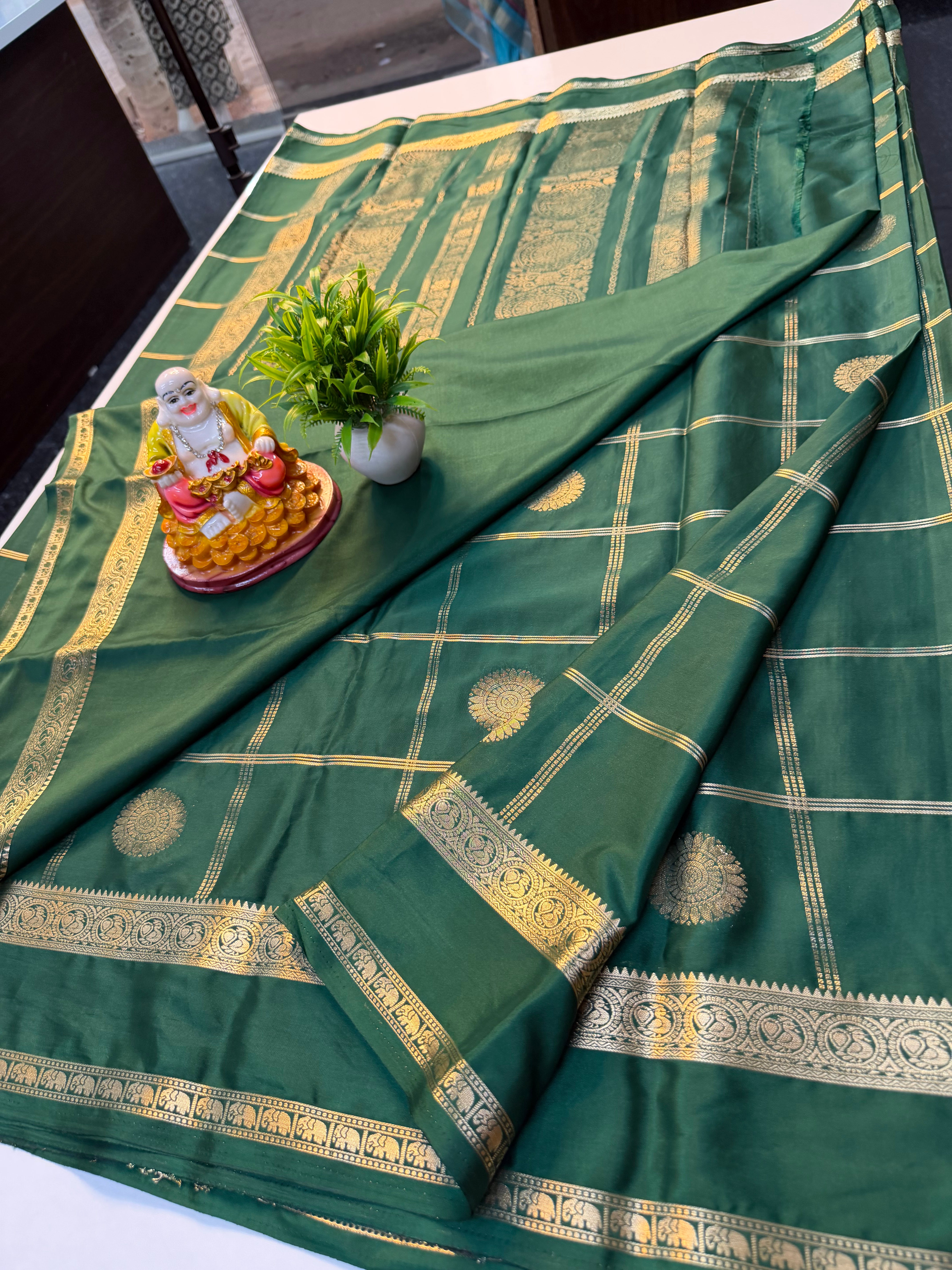 Premium Mysore Crepe Silk Saree with Checks & Buttas | Rich Pallu……