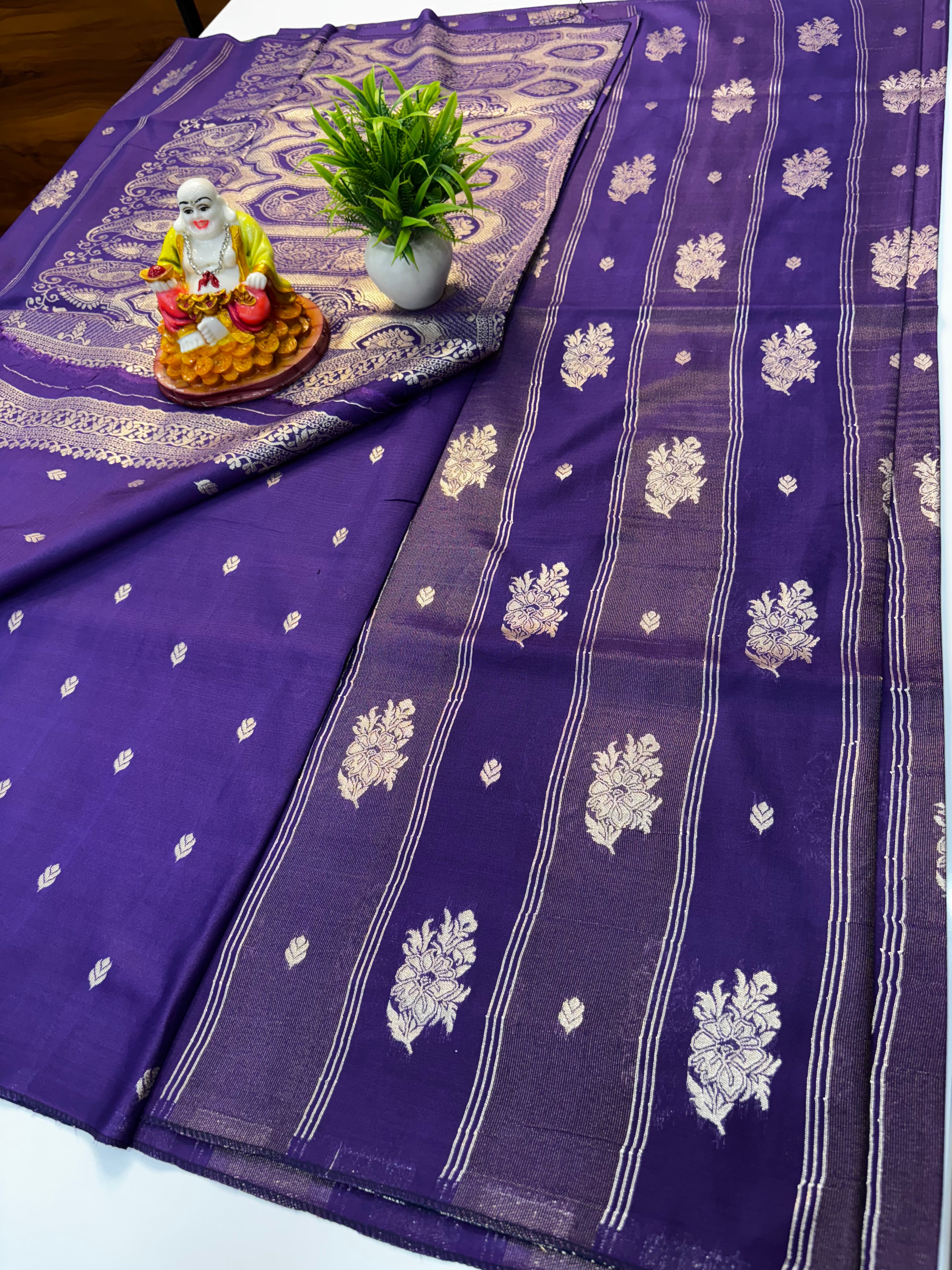 Premium Semi Viscose Saree with Rich Pallu & Butta Blouse