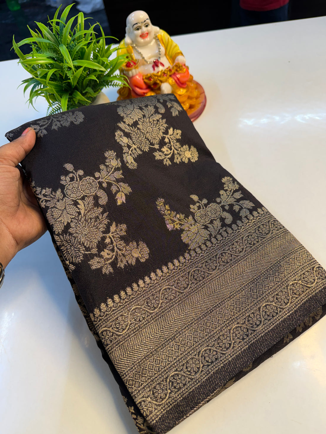 Jaal Pattern Georgette Saree with Rich Pallu &amp; Butta Blouse | Padmavathi Silks and Sare….