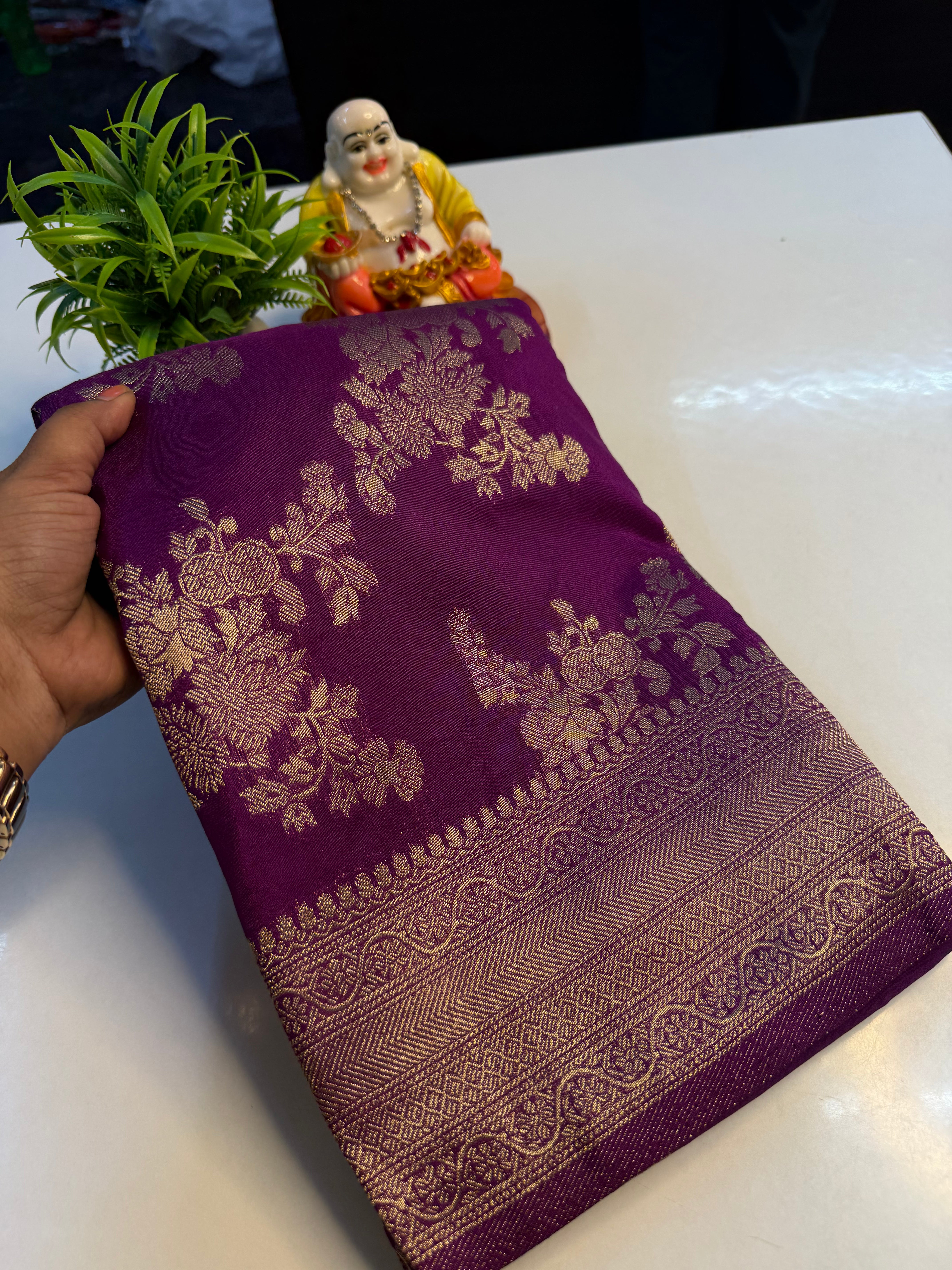 Jaal Pattern Georgette Saree with Rich Pallu &amp; Butta Blouse | Padmavathi Silks and Sare….