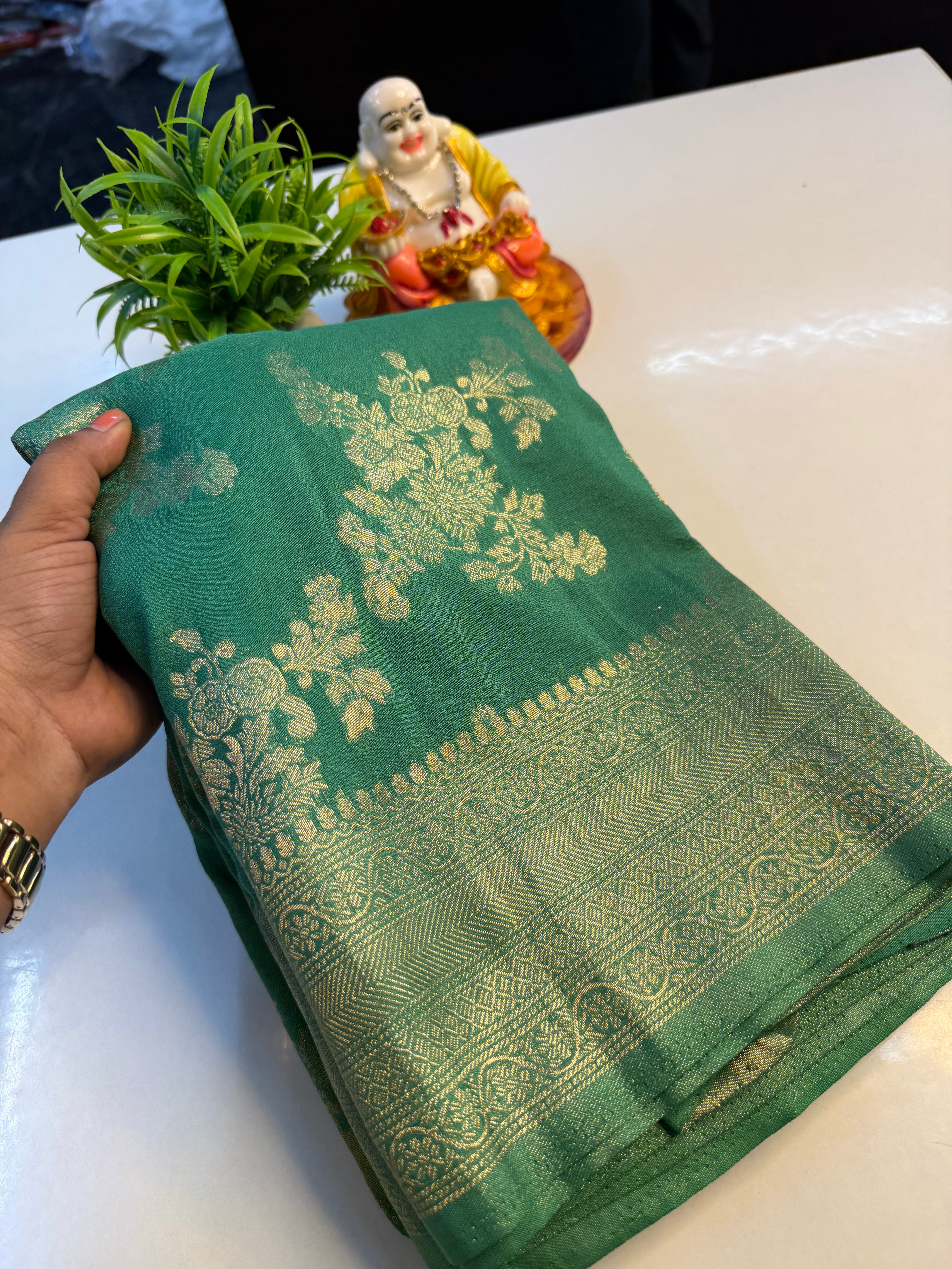 Jaal Pattern Georgette Saree with Rich Pallu &amp; Butta Blouse | Padmavathi Silks and Sare….