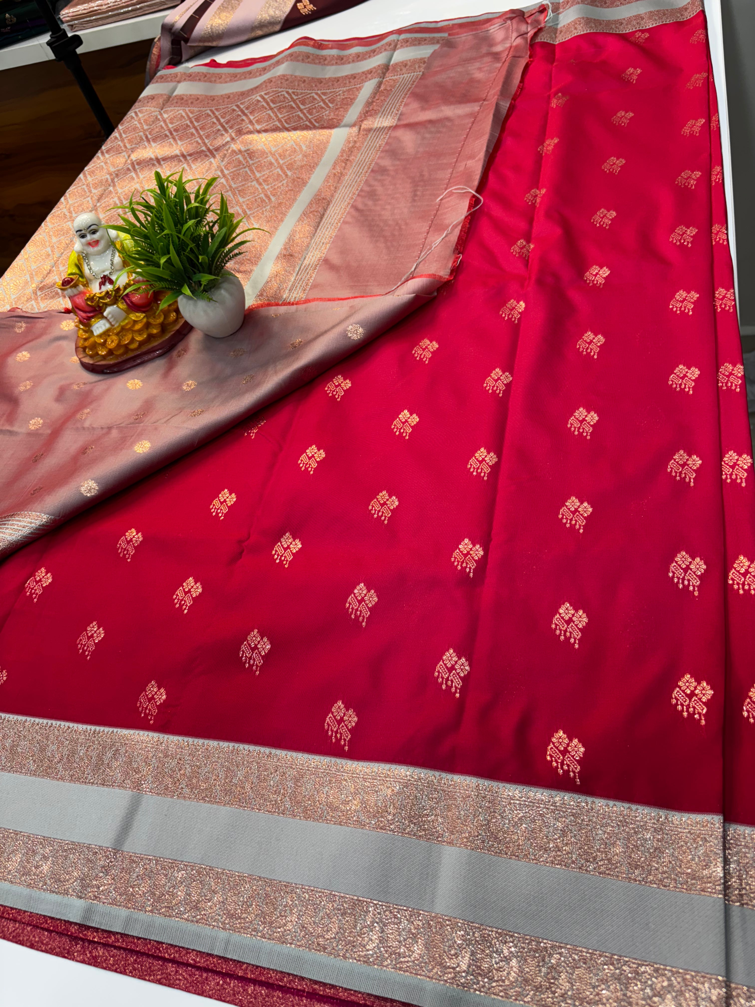 Semi Silk Saree with Rich Pallu & Butta Blouse – Elegant Traditional Wear