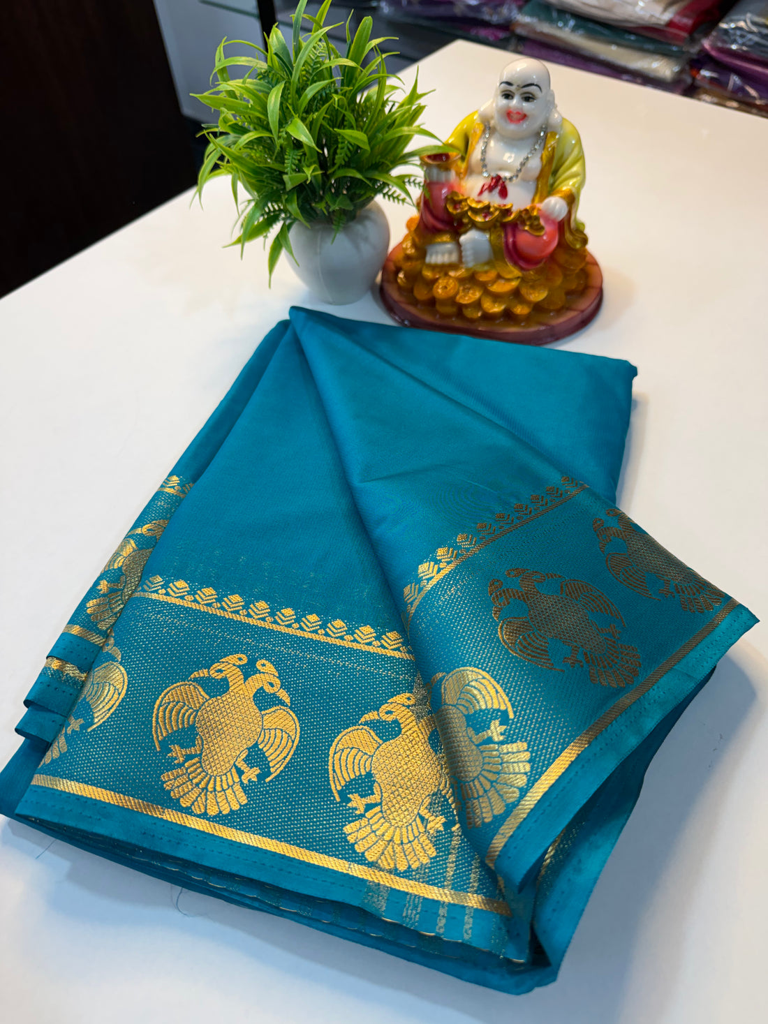 Mysore Crepe Silk Saree with Garuda Border &amp; Chit Pallu…