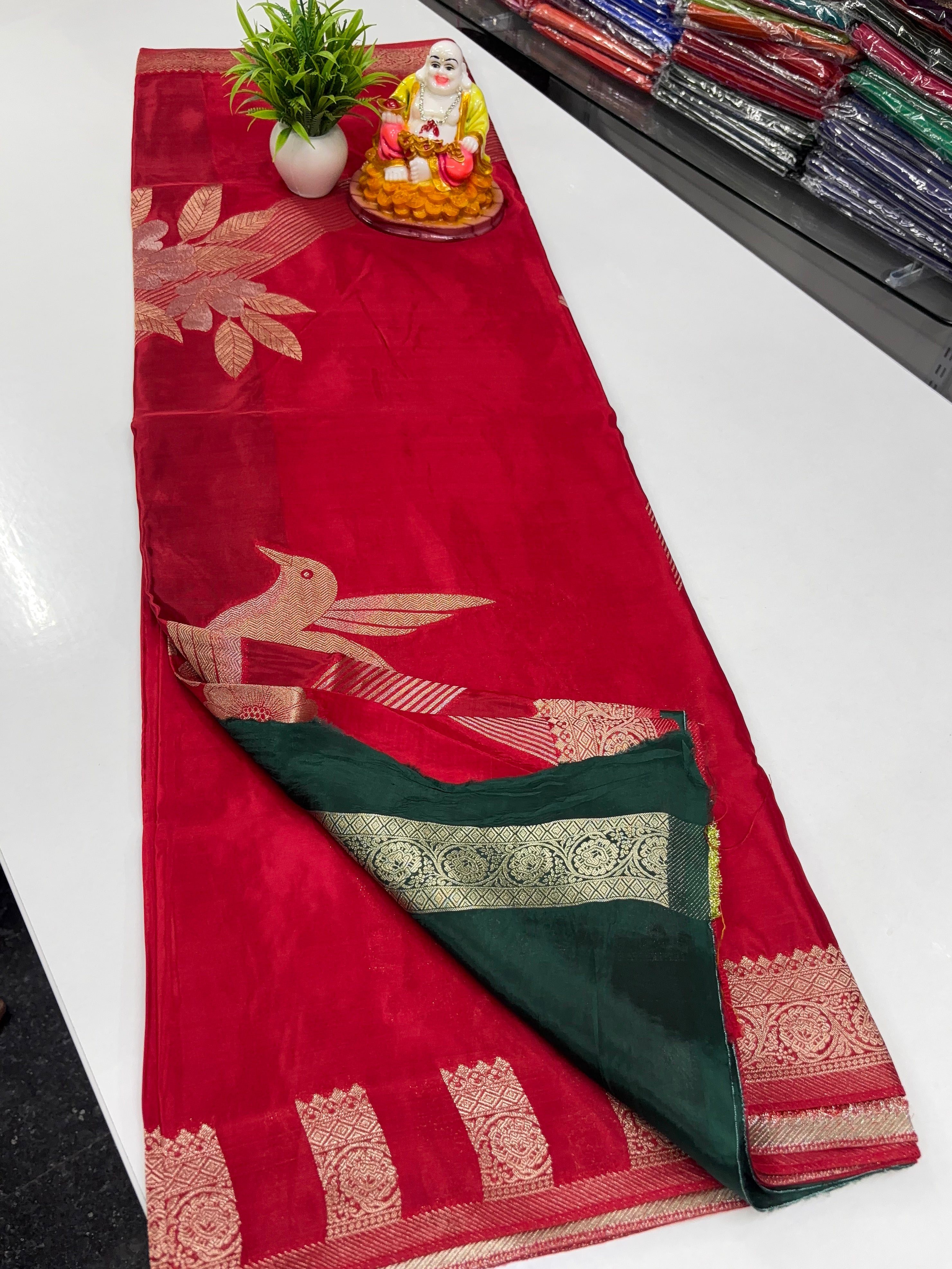 Premium Viscose Saree with Bird & Flower Design and Rich Pallu