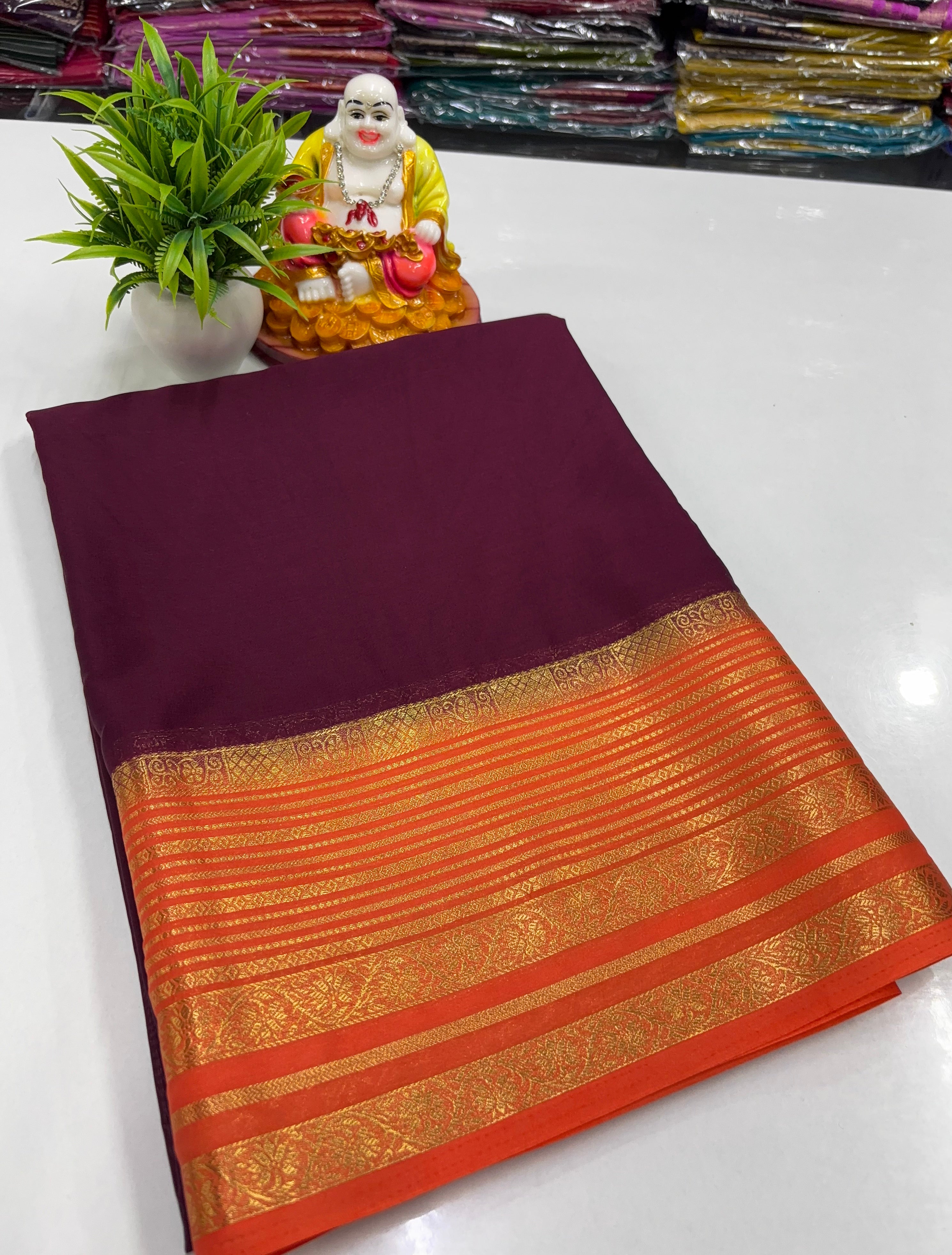 Mysore Crepe Silk Saree with Contrast Border &amp; Rich Pallu