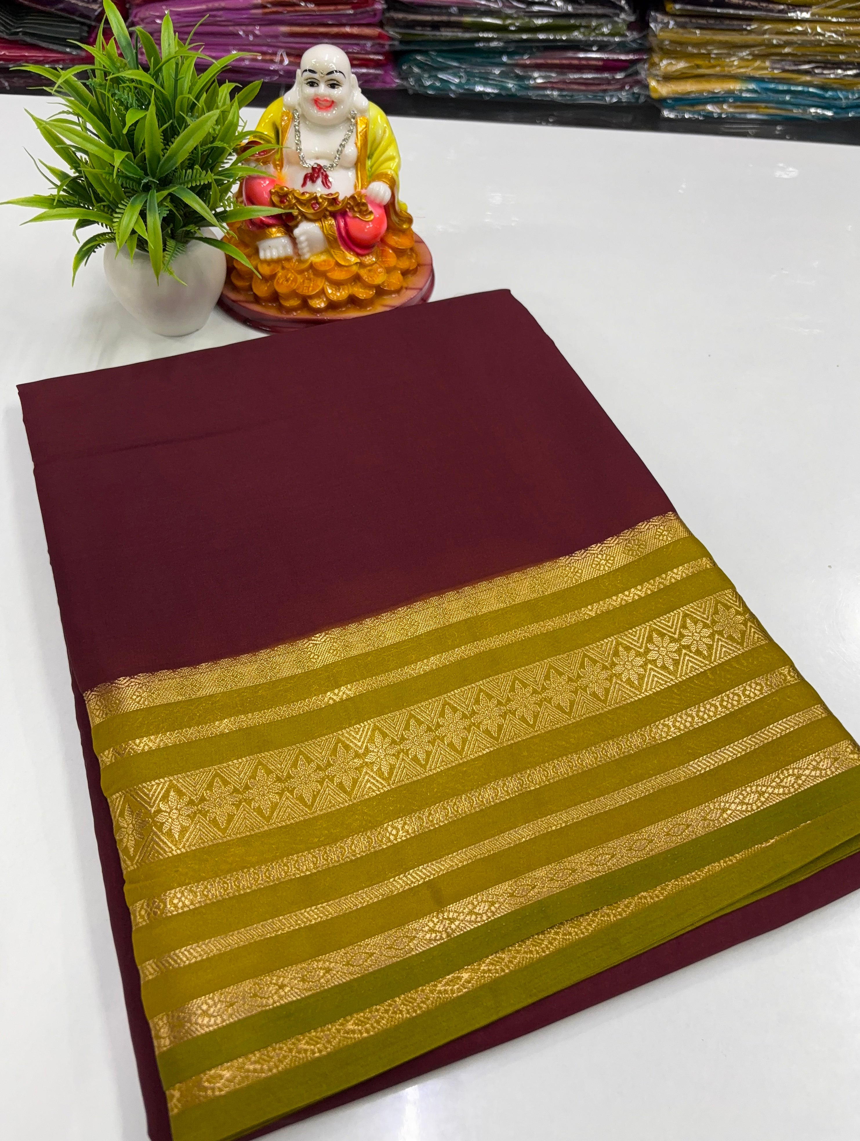 Mysore Crepe Silk Saree with Contrast Border &amp; Rich Pallu
