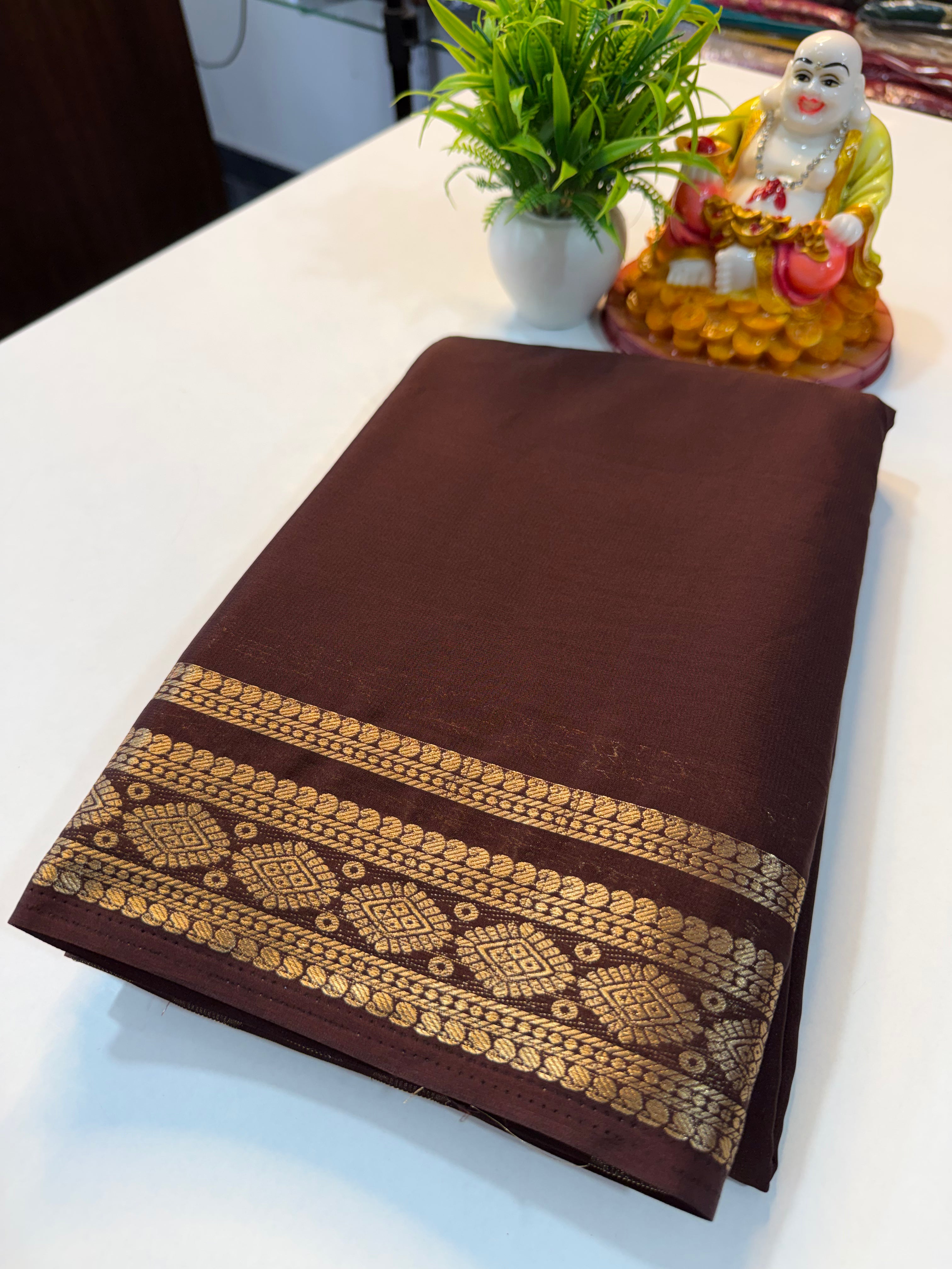 Premium Mysore Crepe Silk Saree with Beautiful Border & Chit Pallu..
