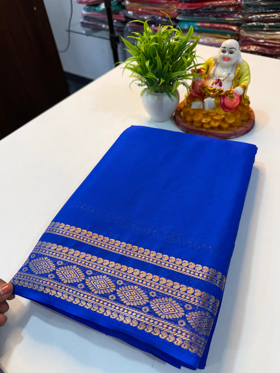 Premium Mysore Crepe Silk Saree with Beautiful Border & Chit Pallu..
