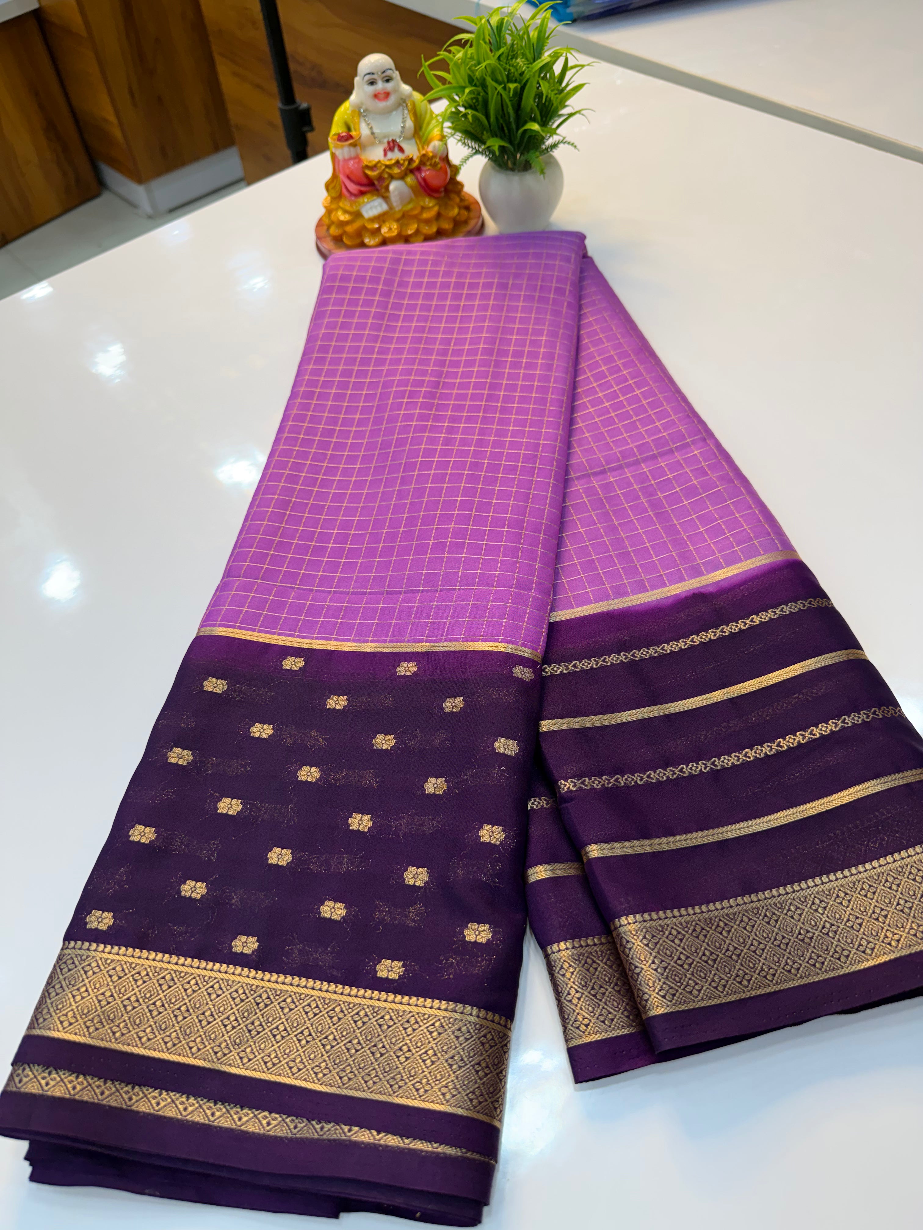 Premium Mysore Crepe Silk Saree with Checks & Rich Pallu…