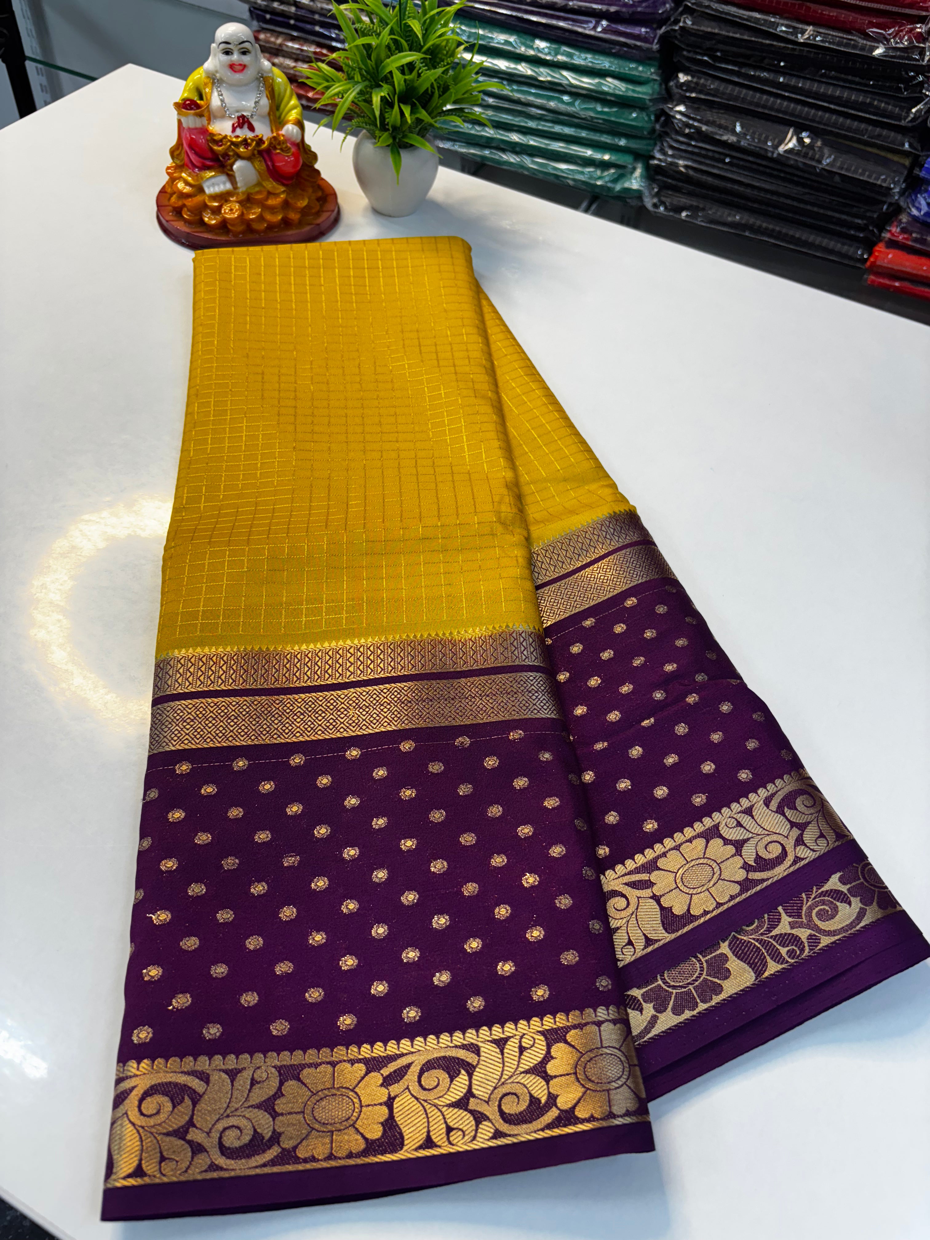 Beautiful Bindhi Border Chex Pattern Mysore Crepe Silk Saree