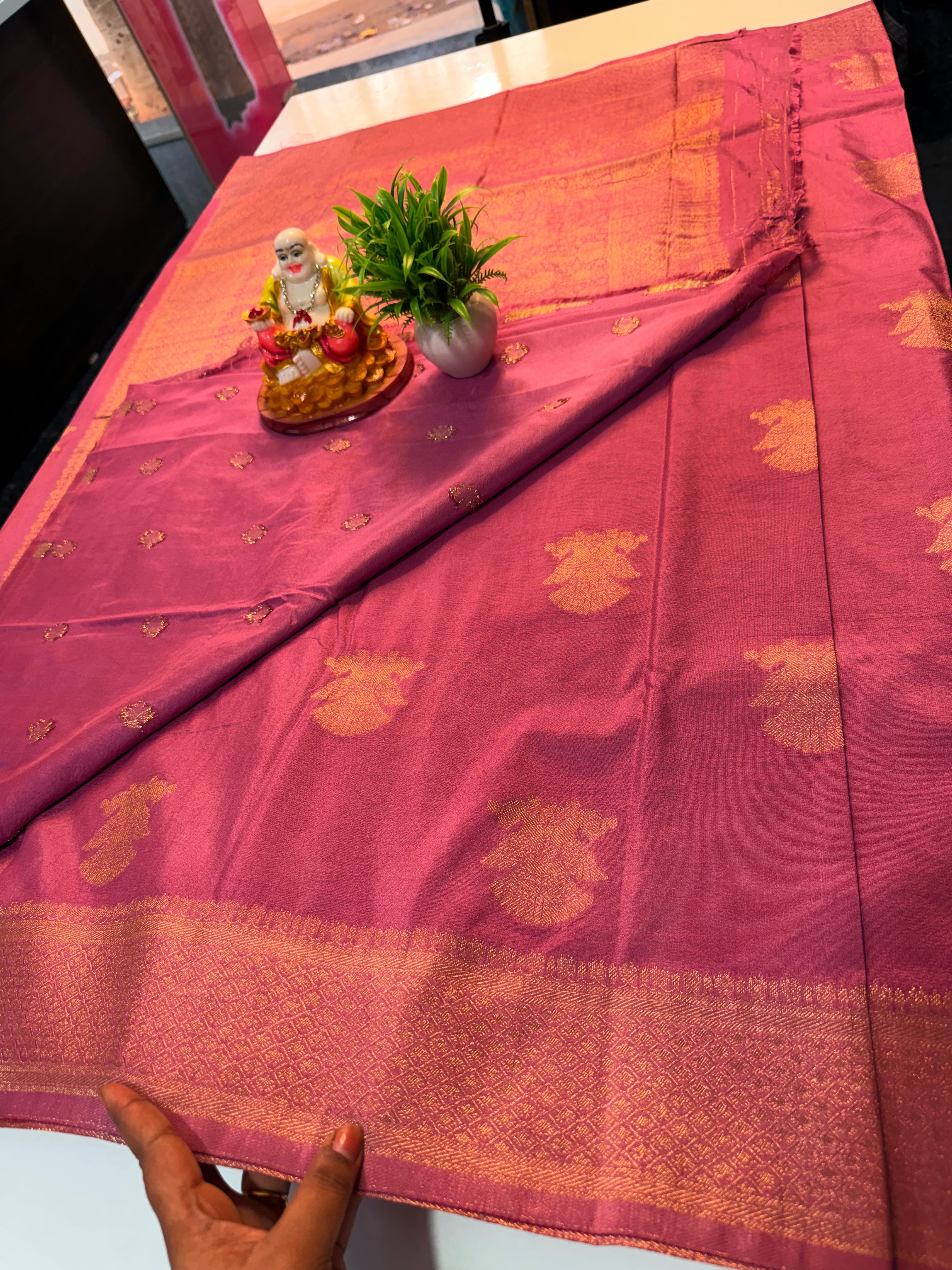 Beautiful Georgette Saree with Ganda Berunda Design | Rich Pallu & Butta Blouse..