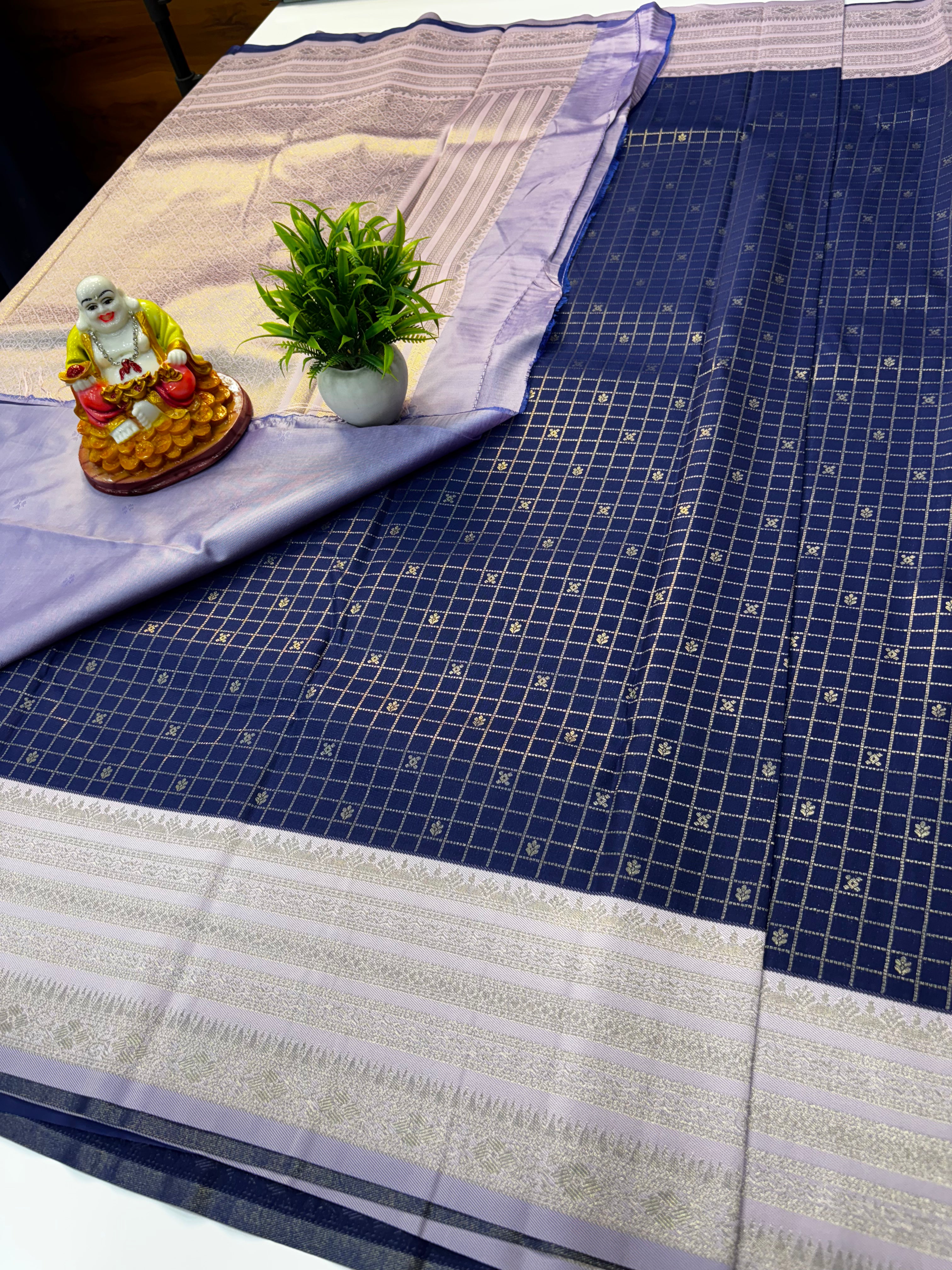Semi Silk Saree with Checks Pattern & Rich Pallu