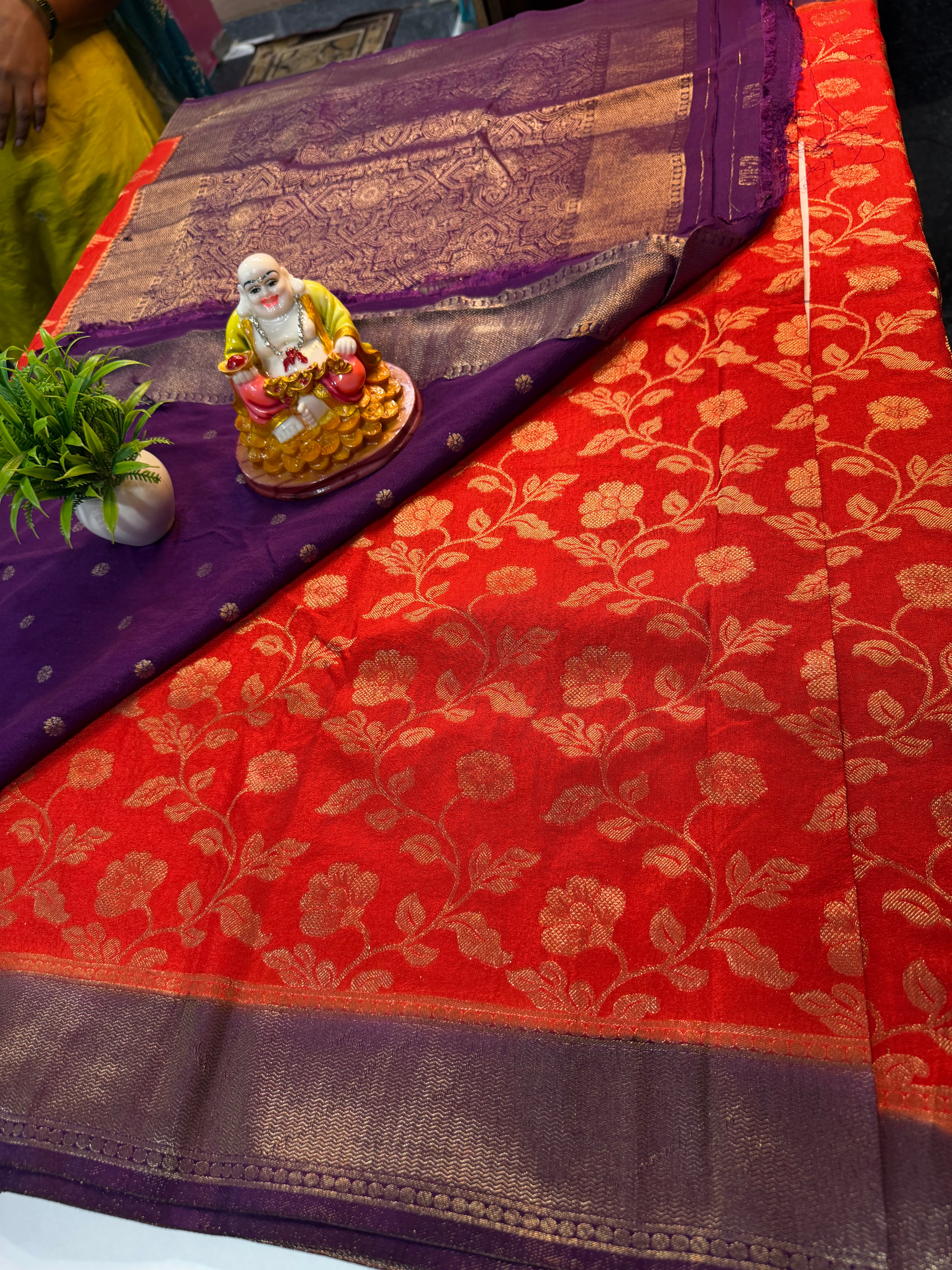 Premium Georgette Saree with Meenakari Pattern | Rich Pallu & Butta Blouse…
