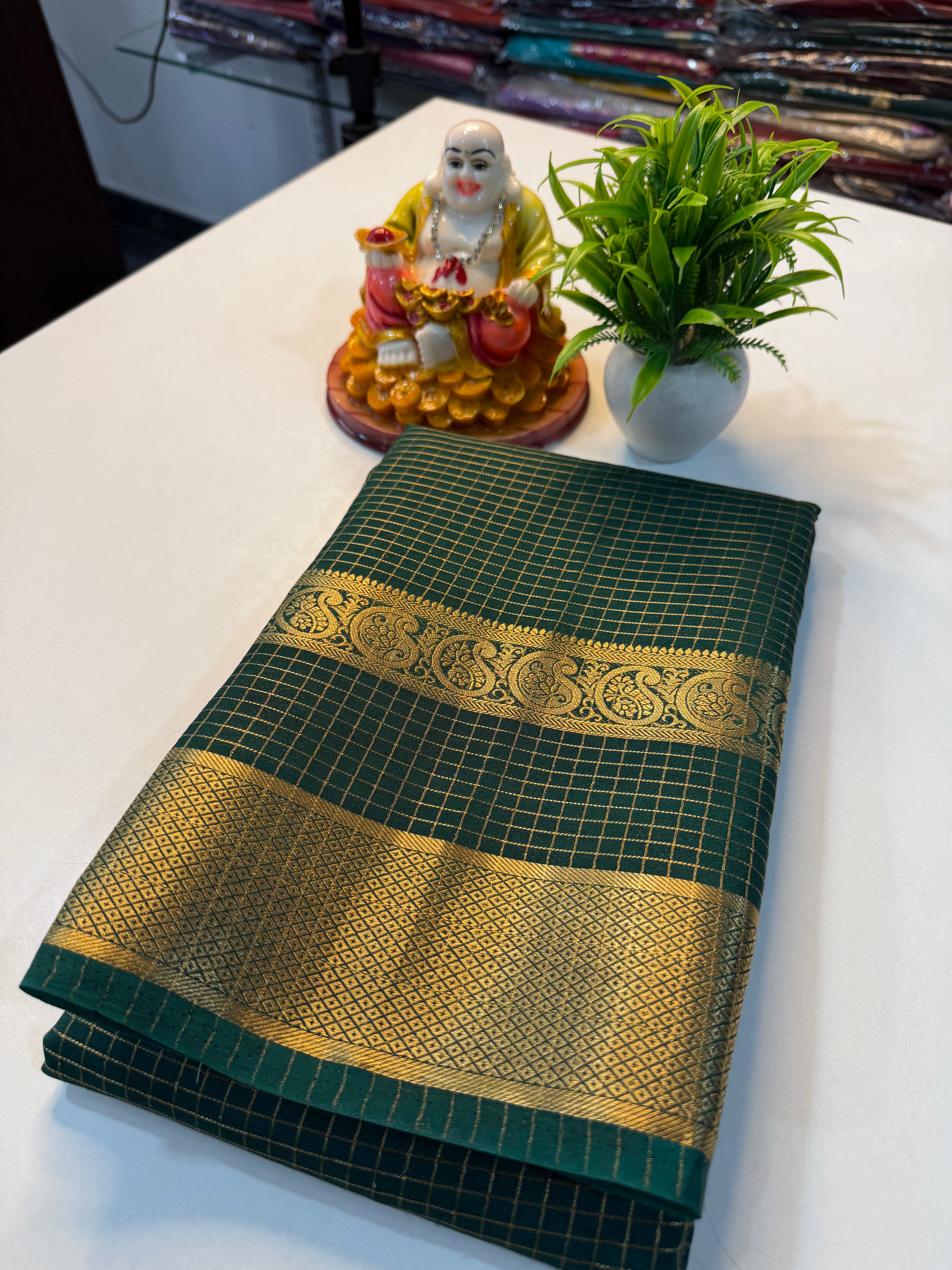 Premium Mysore Crepe Silk Saree with Checks & Mango Bentex Border…
