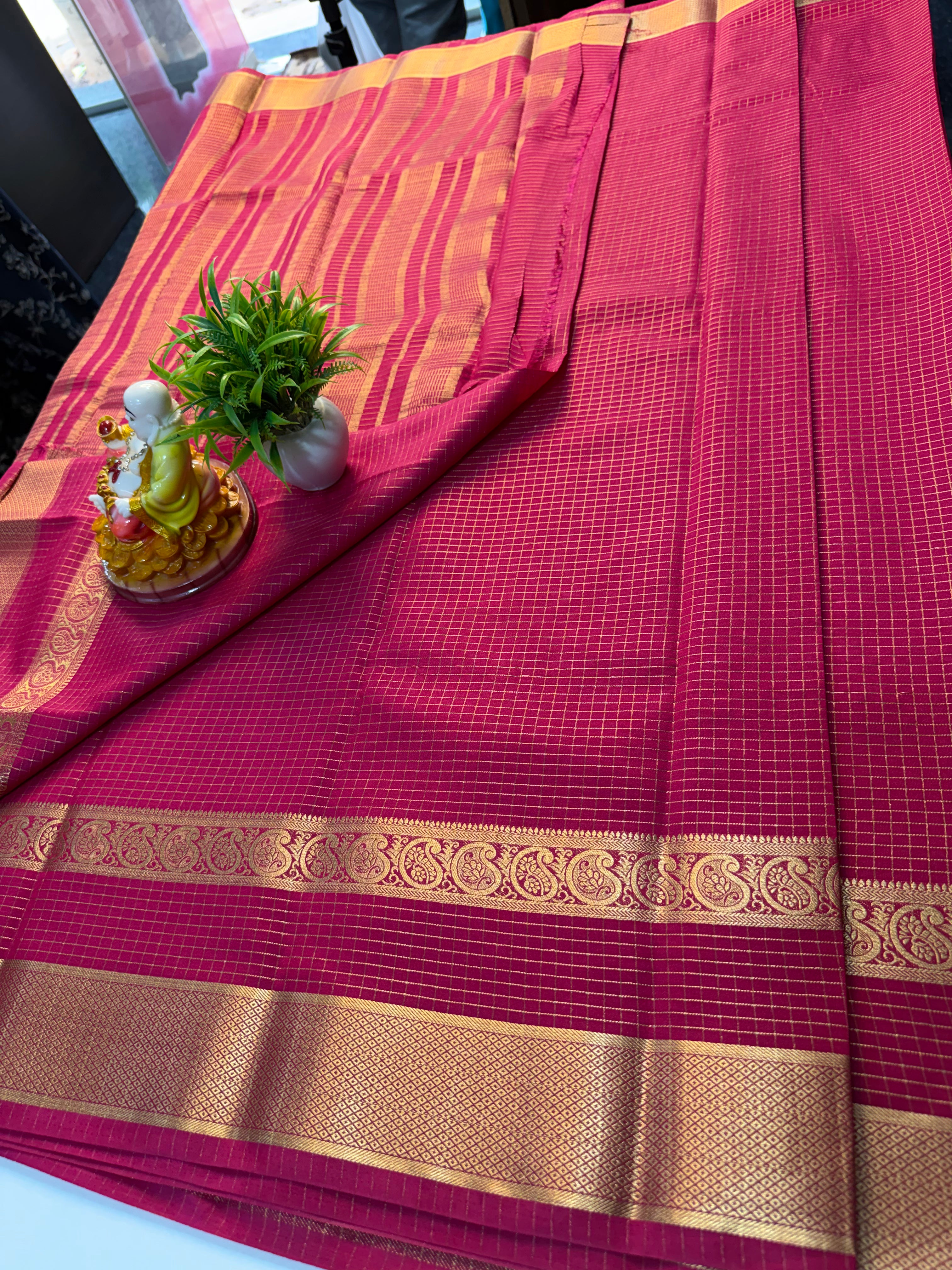 Premium Mysore Crepe Silk Saree with Checks & Mango Bentex Border…