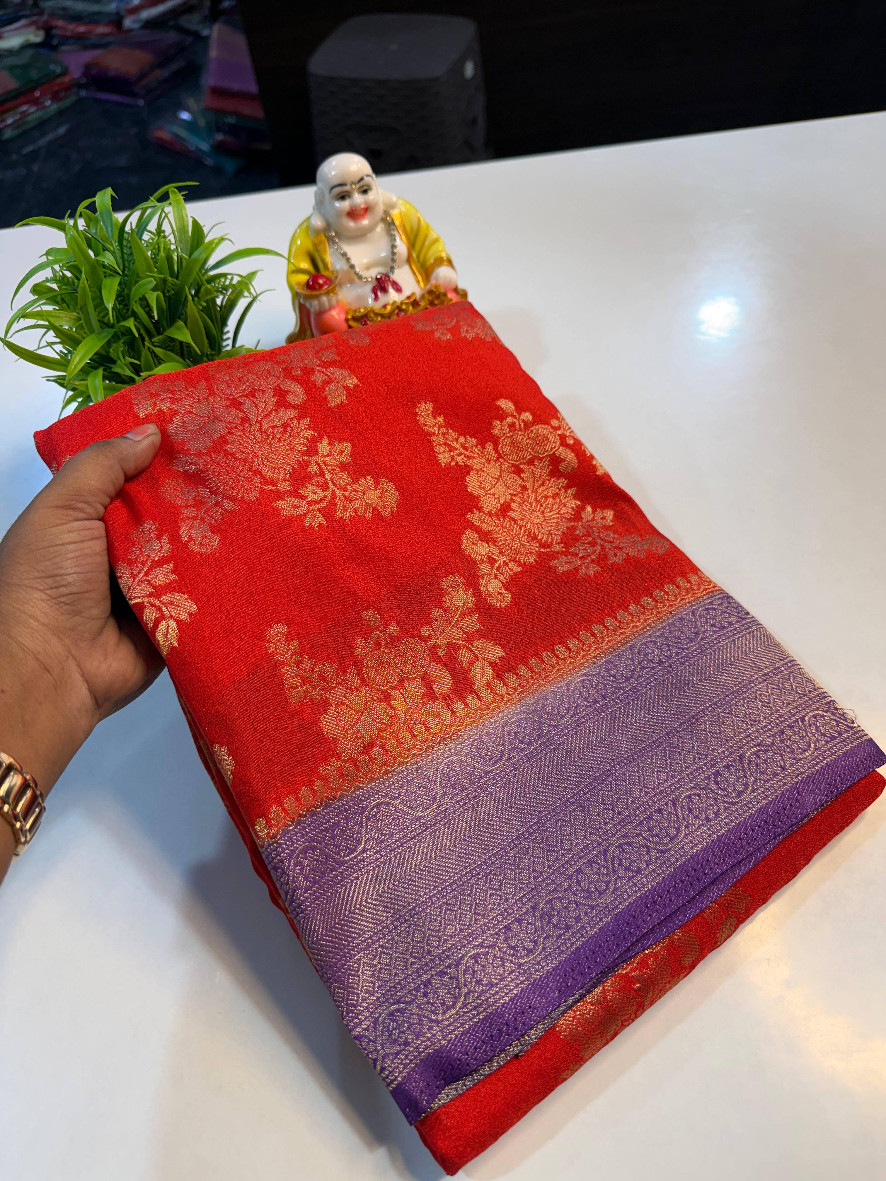 Premium Georgette Saree with Jaal Pattern | Rich Pallu & Butta Blouse…