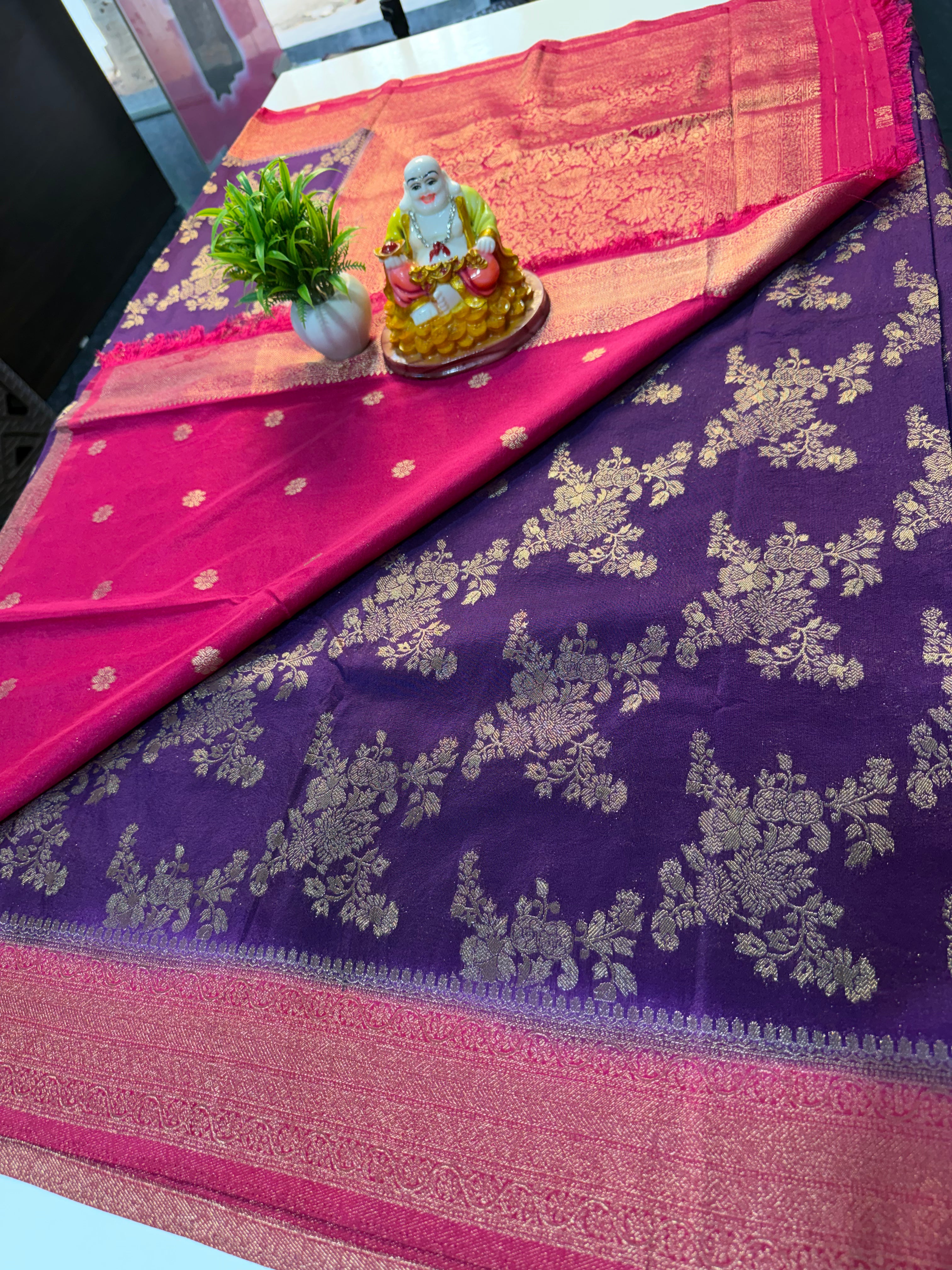 Premium Georgette Saree with Jaal Pattern | Rich Pallu & Butta Blouse…