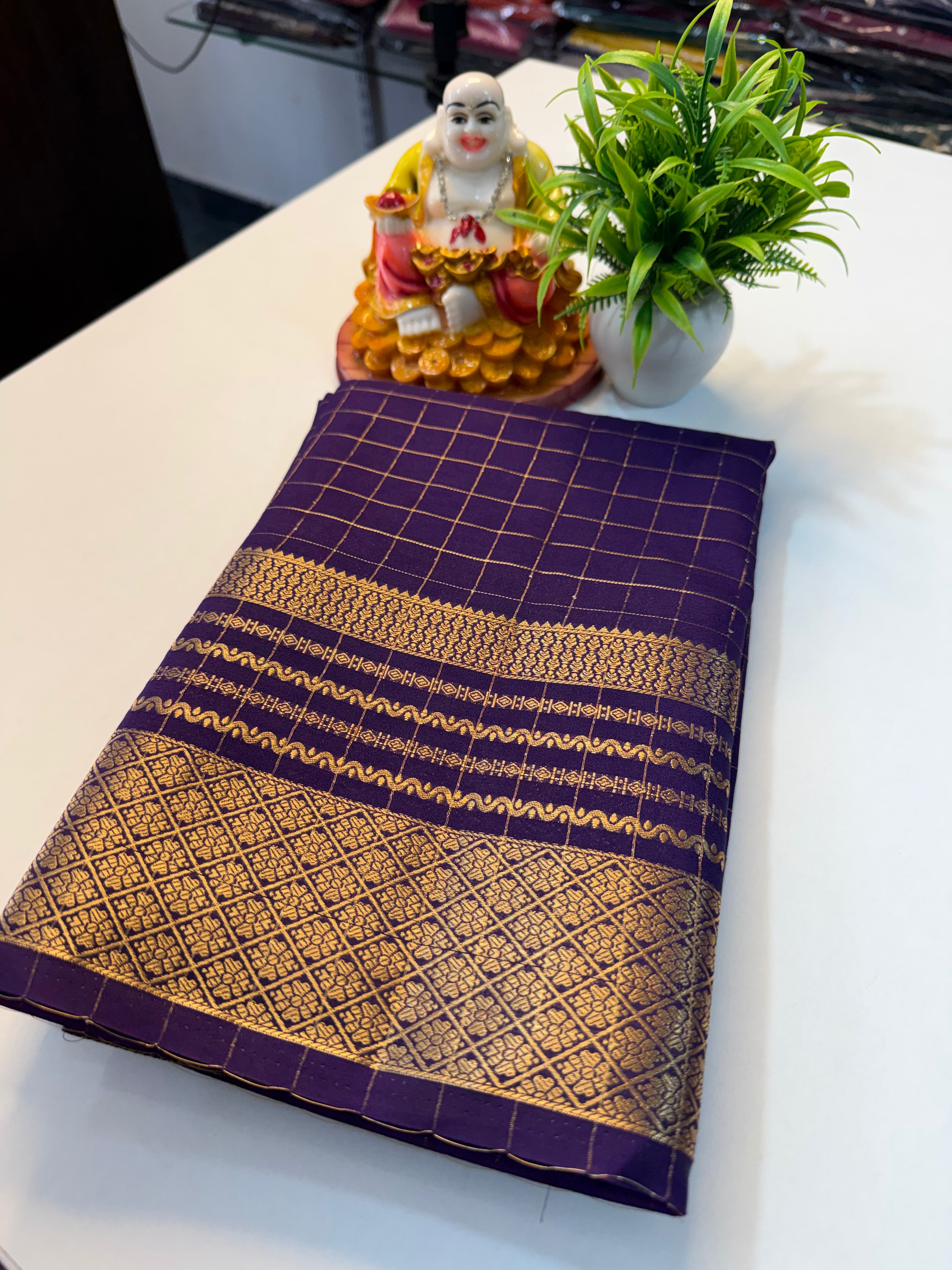 Mysore Crepe Silk Saree with Checks & Beautiful Border..