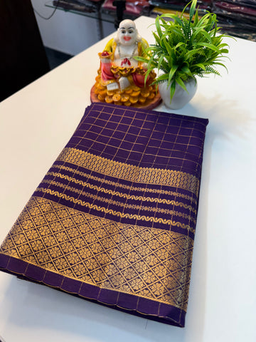 Mysore Crepe Silk Saree with Checks & Beautiful Border..