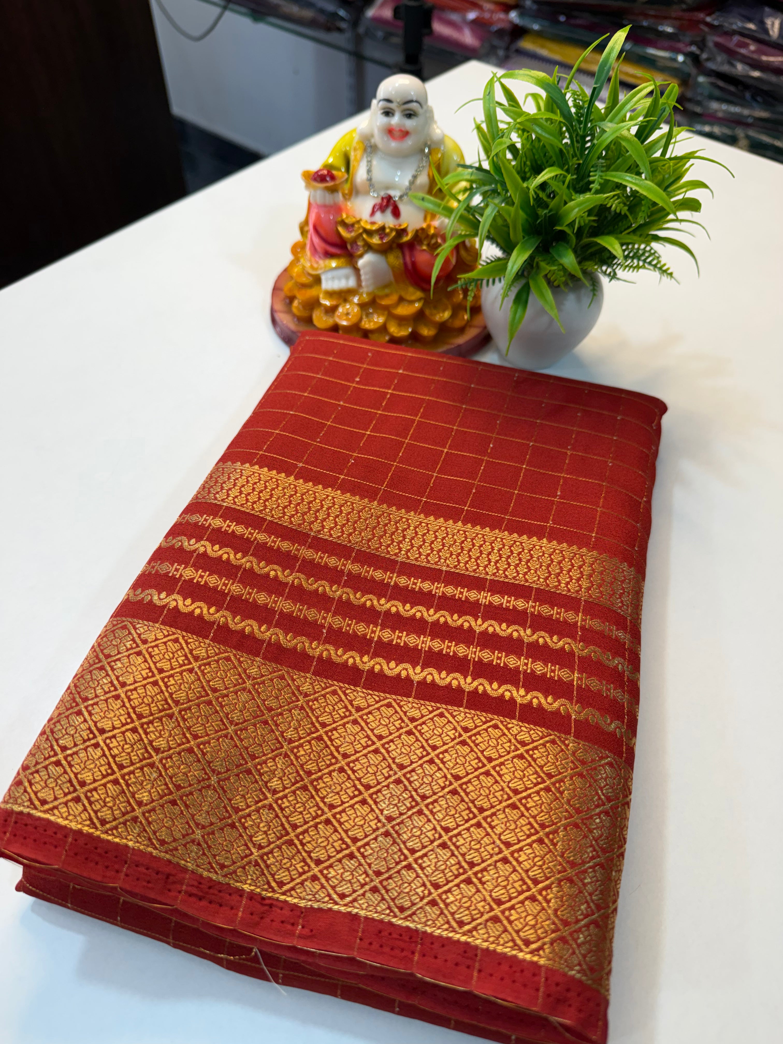 Mysore Crepe Silk Saree with Checks & Beautiful Border..