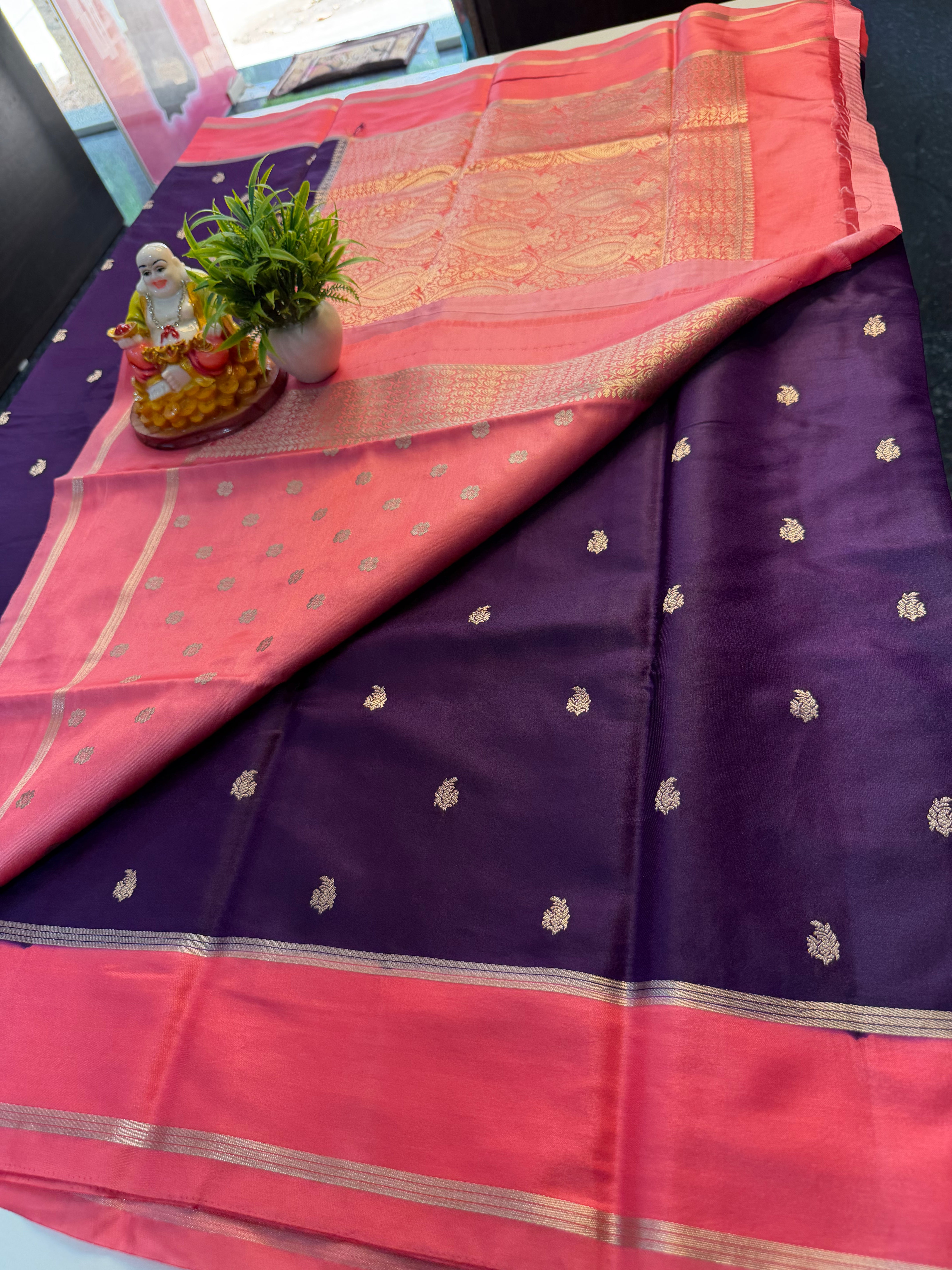 Premium Gajji Silk Saree with Buttas, Rich Pallu & Butta Blouse..