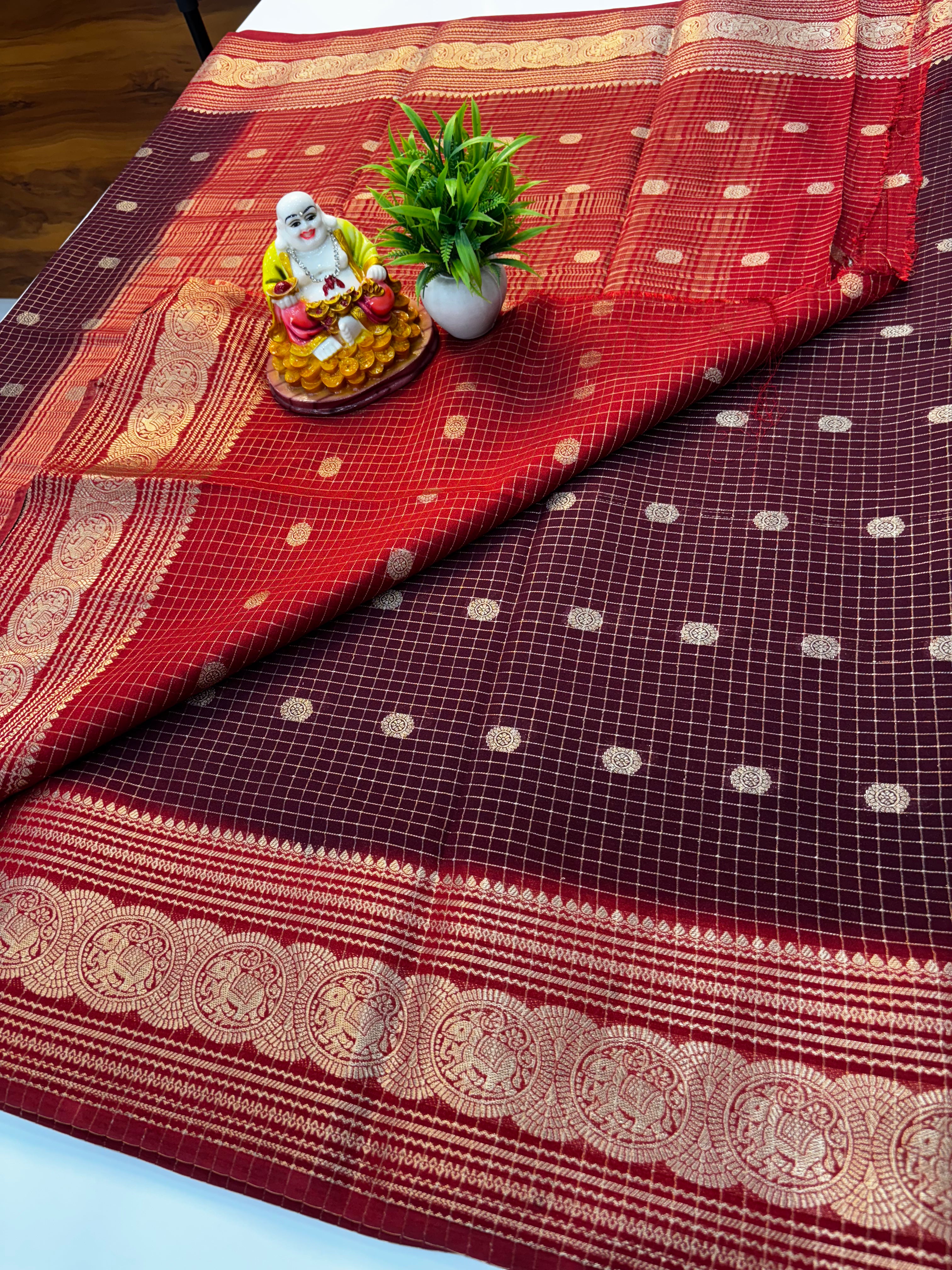 Mysore Crepe Silk Saree with Chex Pattern & Elephant Border