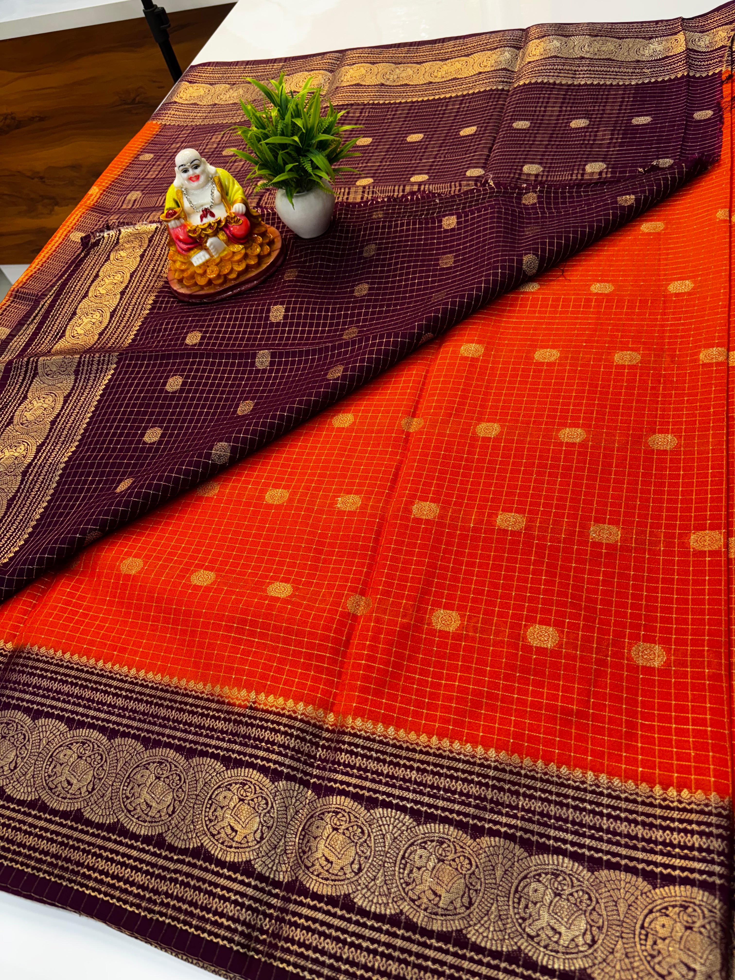 Mysore Crepe Silk Saree with Chex Pattern & Elephant Border