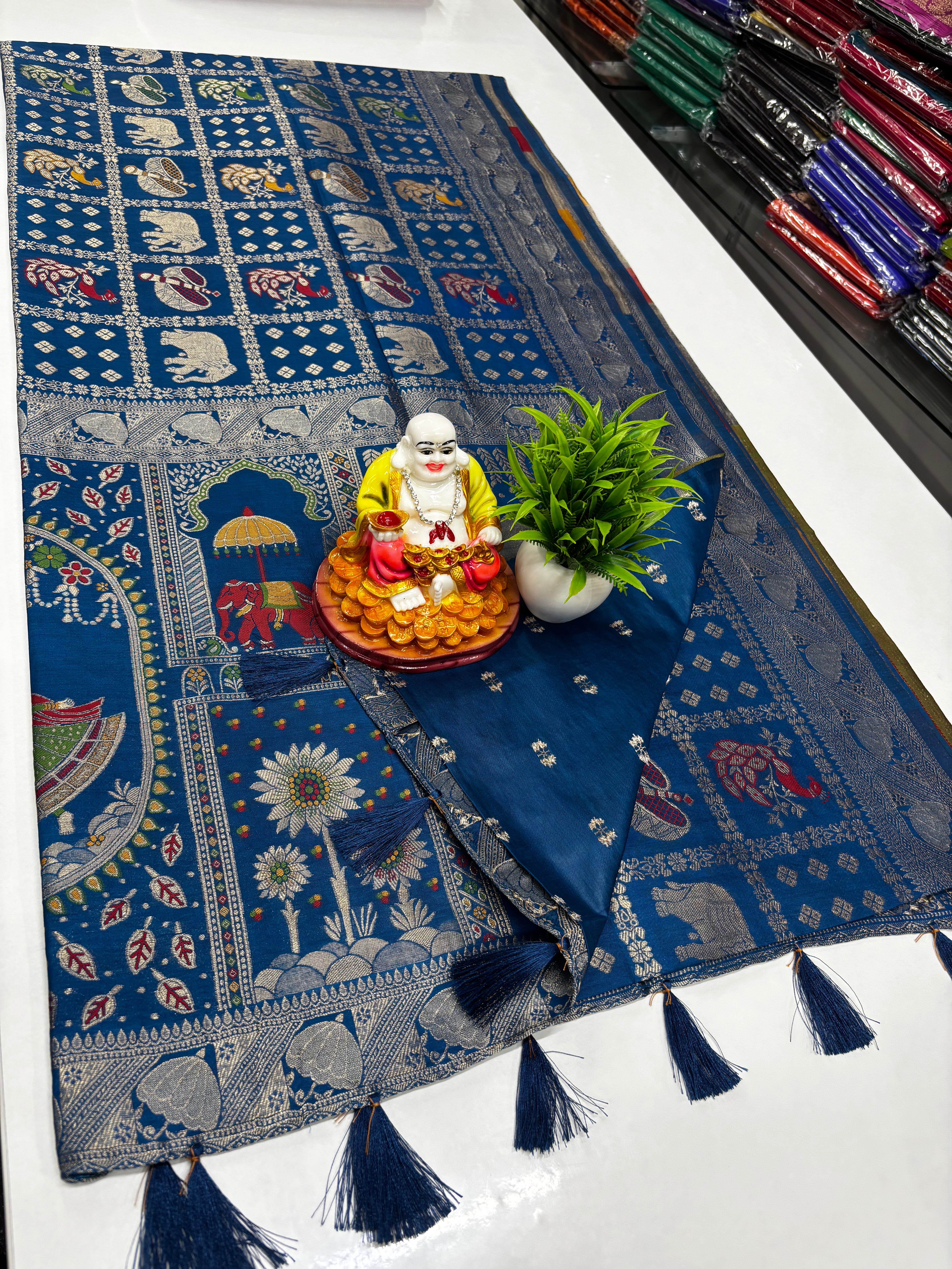 Beautiful Tanjore Print Weaved Saree with Rich Pallu & Butta Blouse,,tussar silk saree