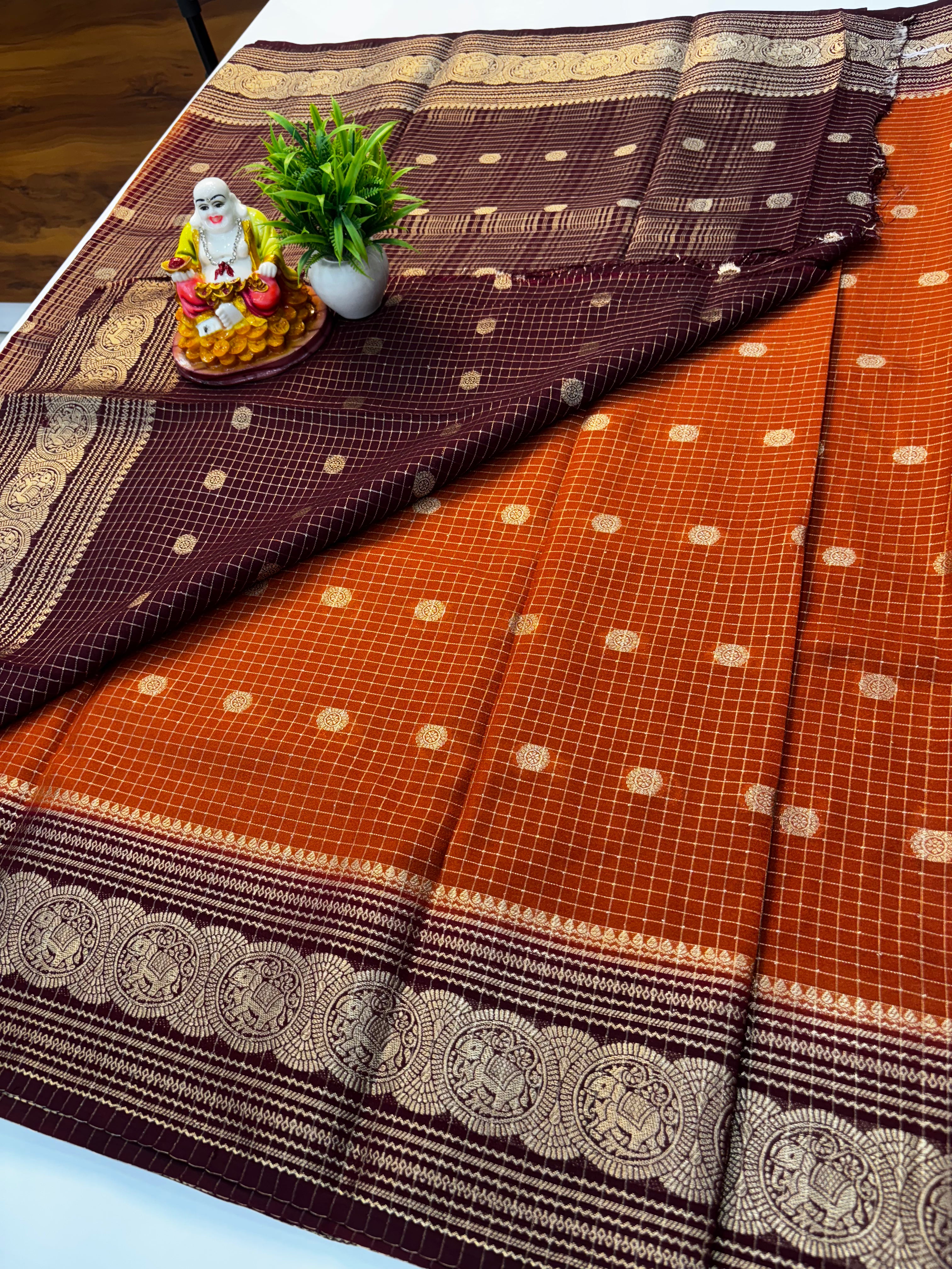 Mysore Crepe Silk Saree with Chex Pattern & Elephant Border