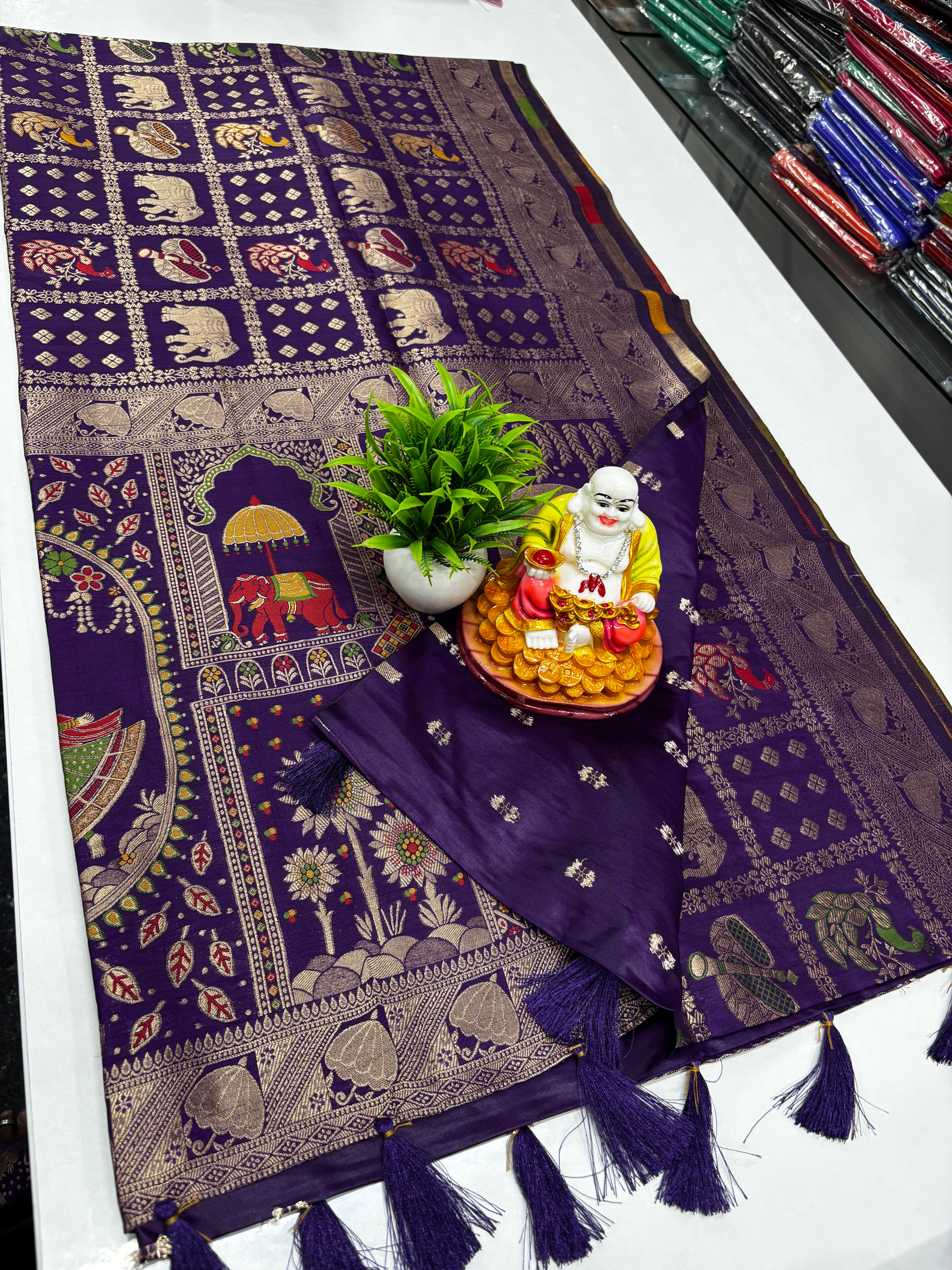 Beautiful Tanjore Print Weaved Saree with Rich Pallu & Butta Blouse,,tussar silk saree