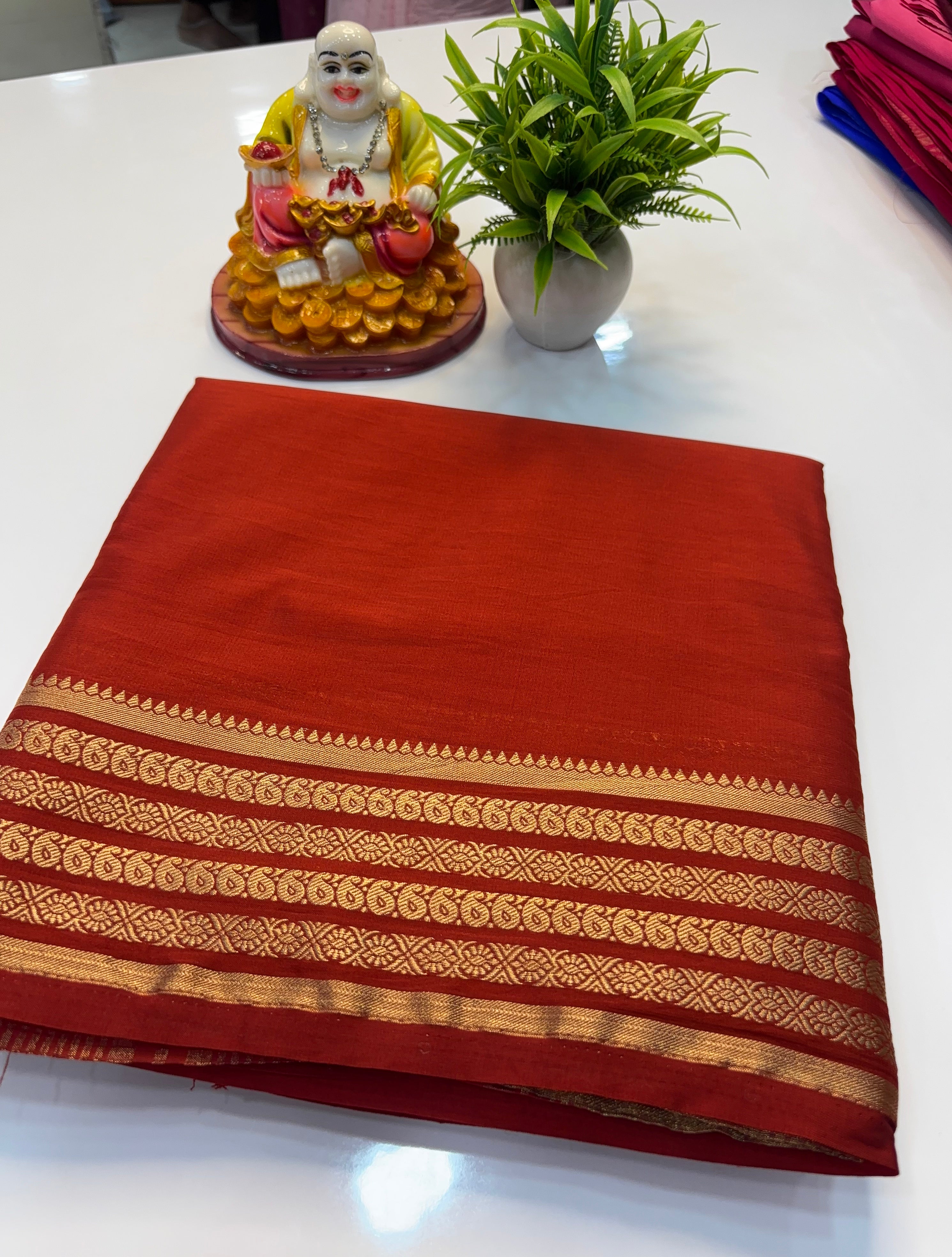 Mysore Crepe Silk Saree with Elegant Border & Rich Pallu