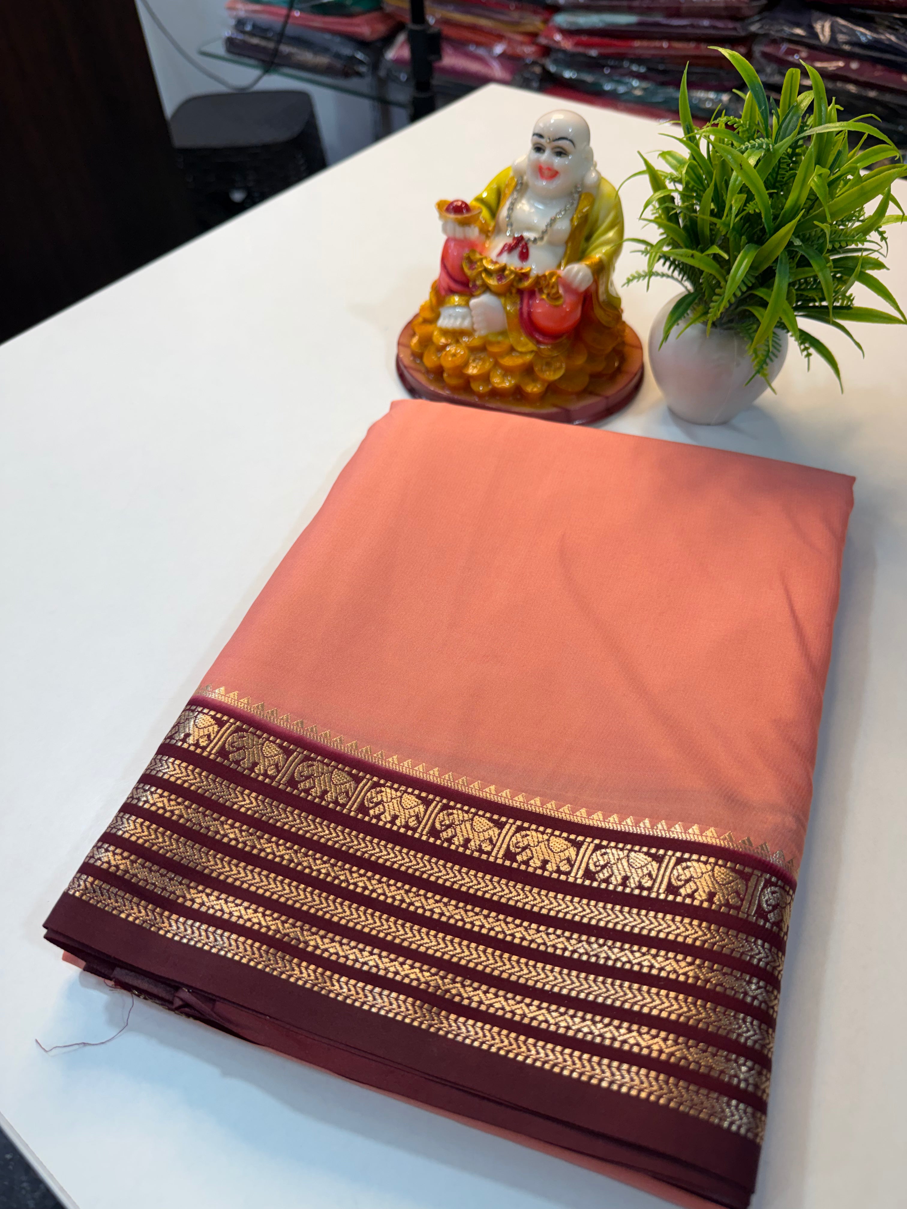 Mysore Crepe Silk Saree with Elephant Border & Chit Pallu…