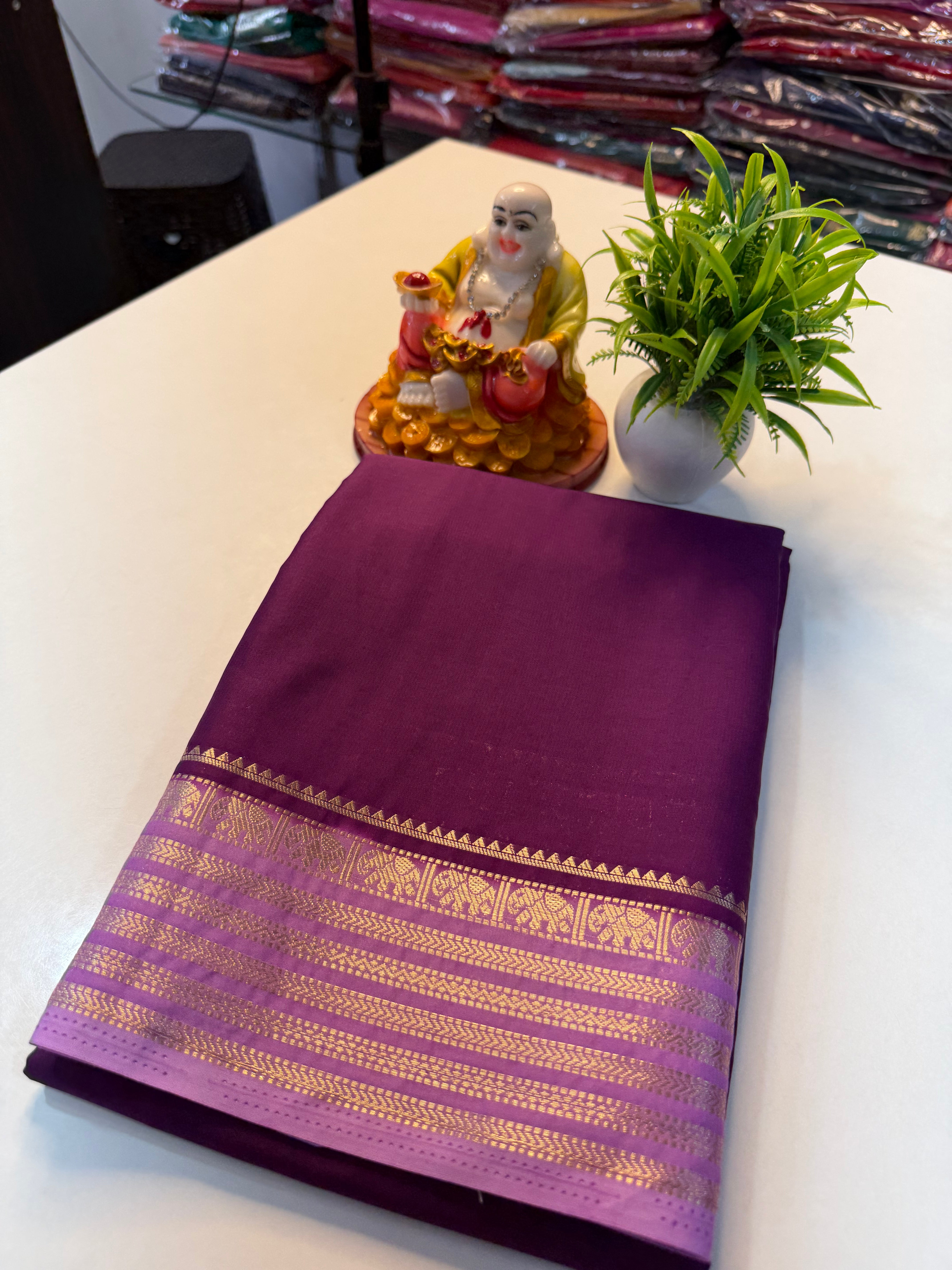 Mysore Crepe Silk Saree with Elephant Border & Chit Pallu…