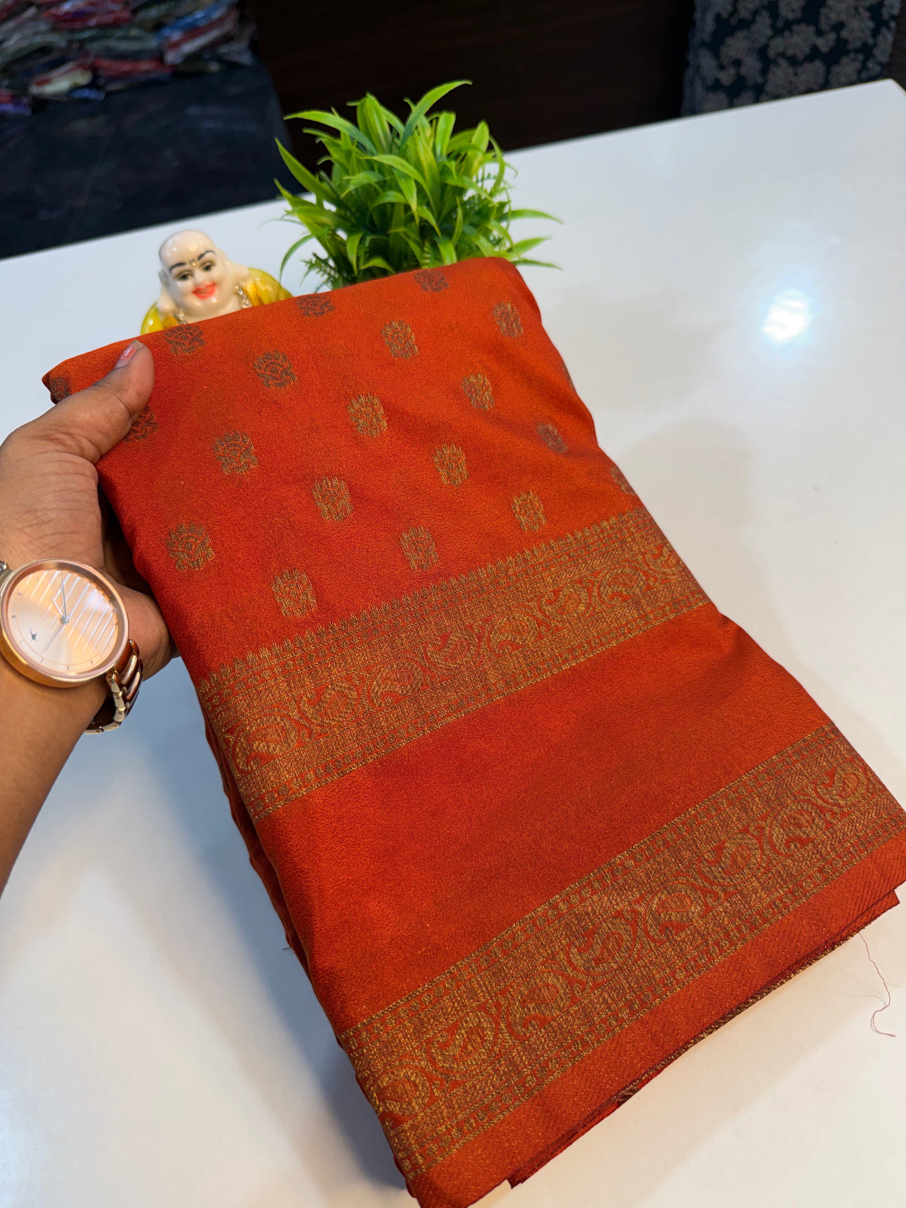 Premium Coco Zari Georgette Saree with Rich Pallu and butta blouse…