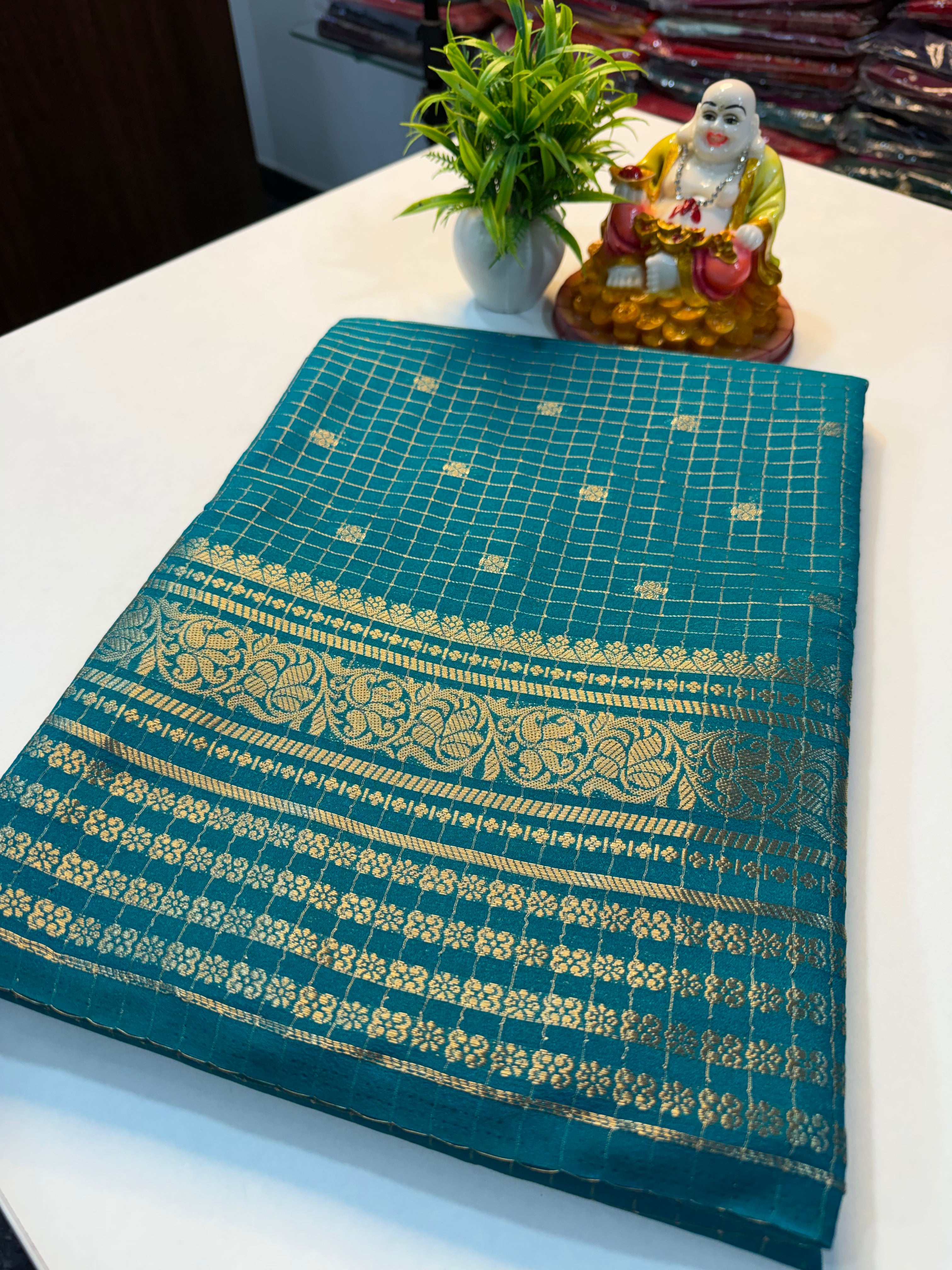 Mysore Crepe Silk Saree with Checks & Butta | Rich Pallu…