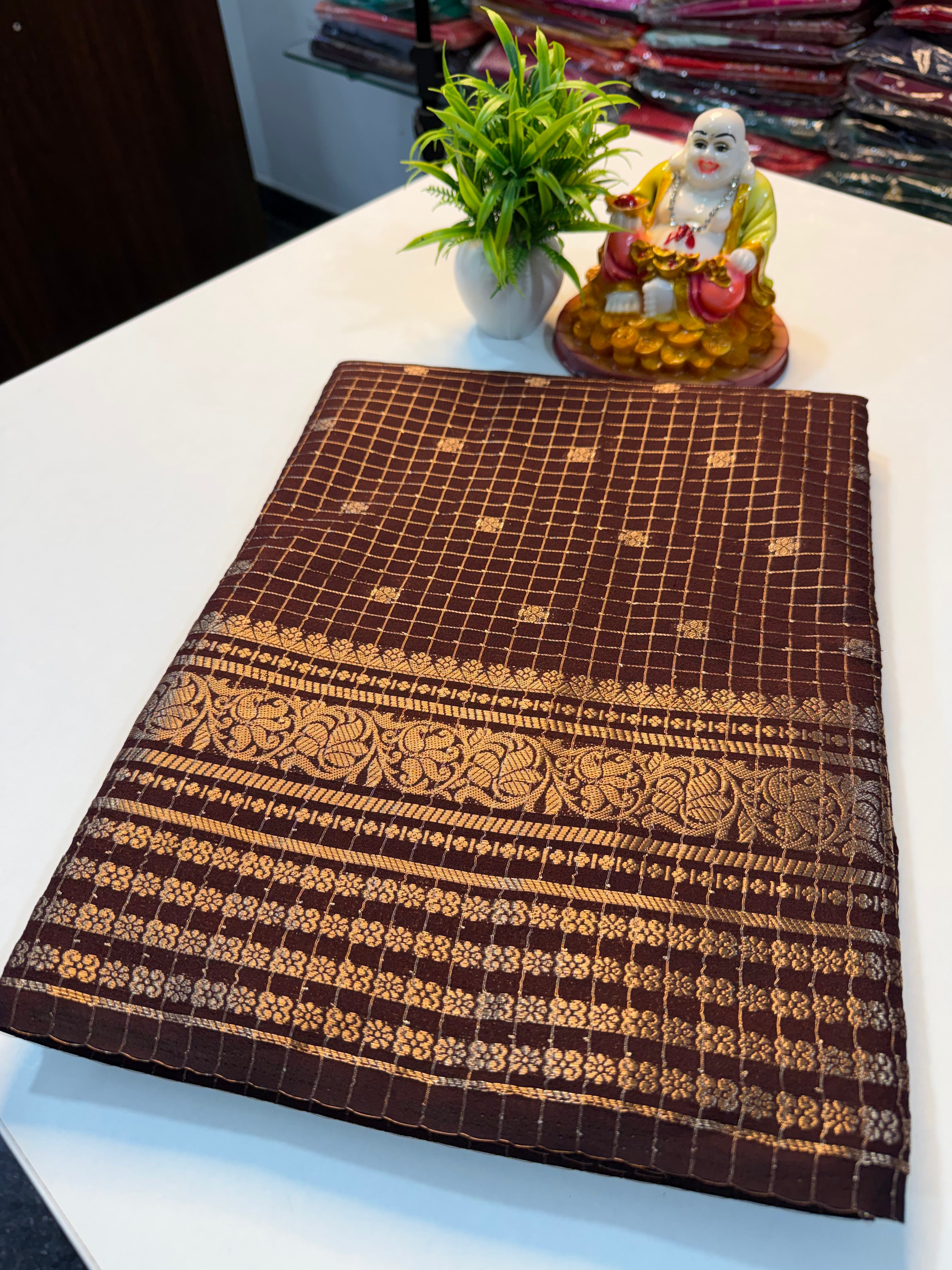 Mysore Crepe Silk Saree with Checks & Butta | Rich Pallu…