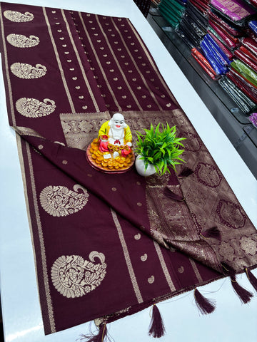 Premium Georgette Saree with Rich Pallu & Butta Blouse