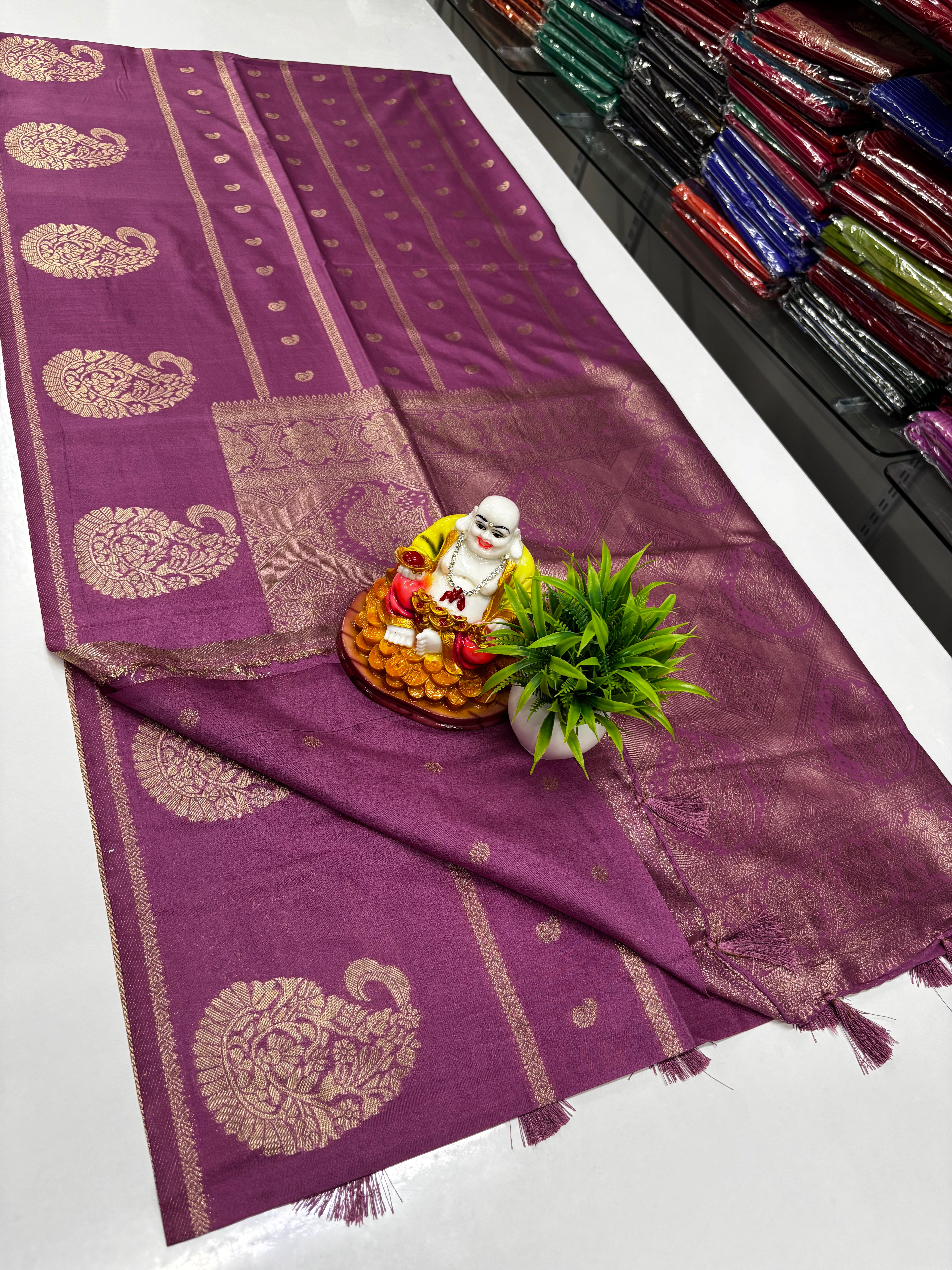 Premium Georgette Saree with Rich Pallu & Butta Blouse