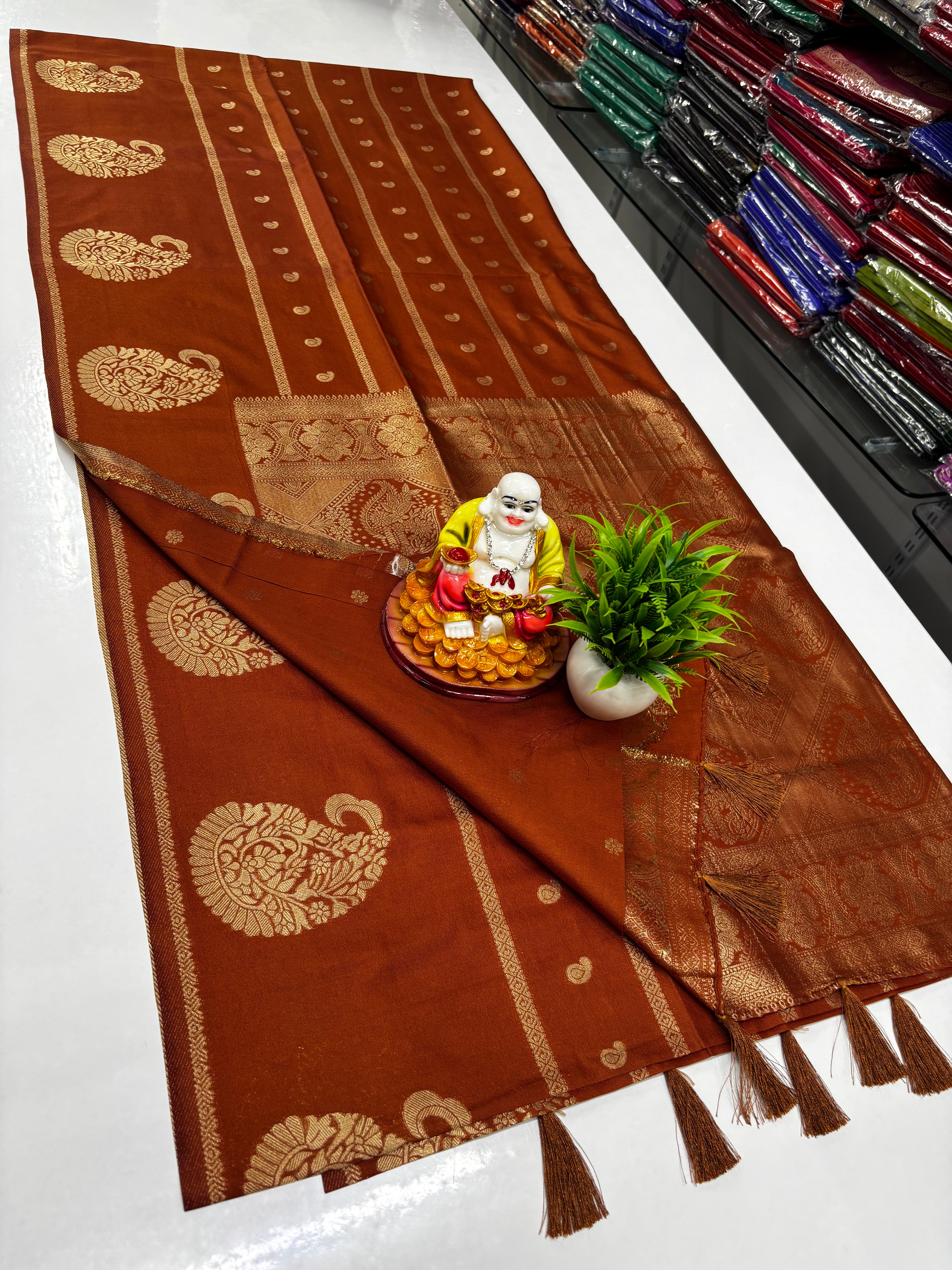 Premium Georgette Saree with Rich Pallu & Butta Blouse