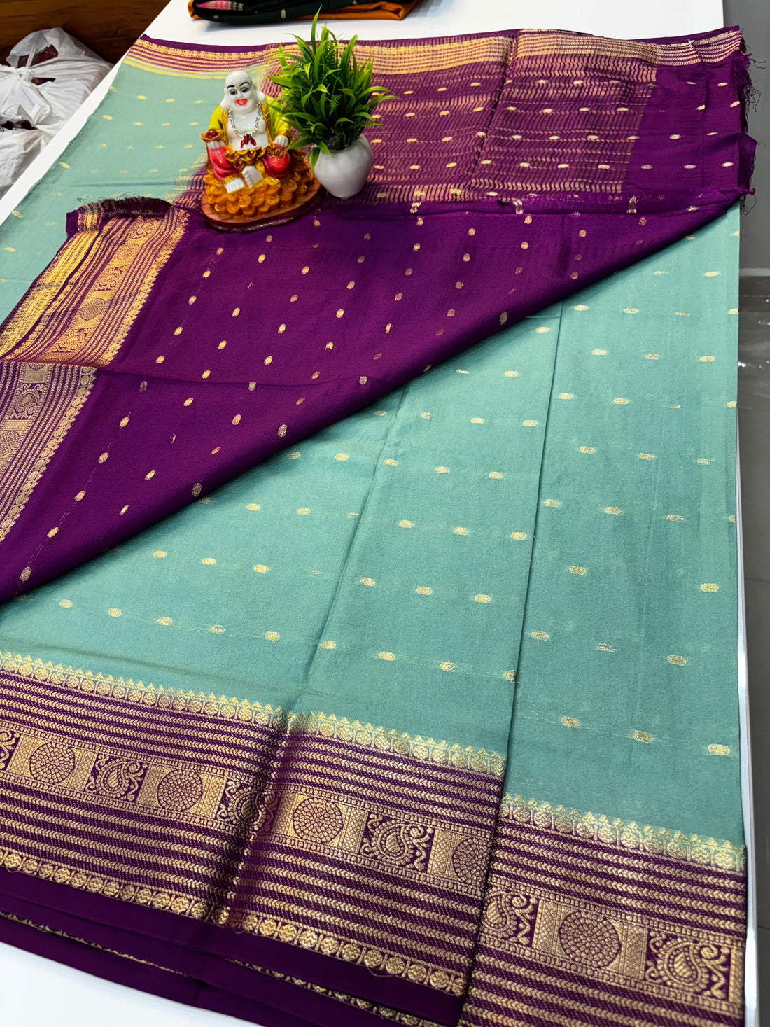 Mysore Crepe Silk Saree with Buttas & Rich Pallu