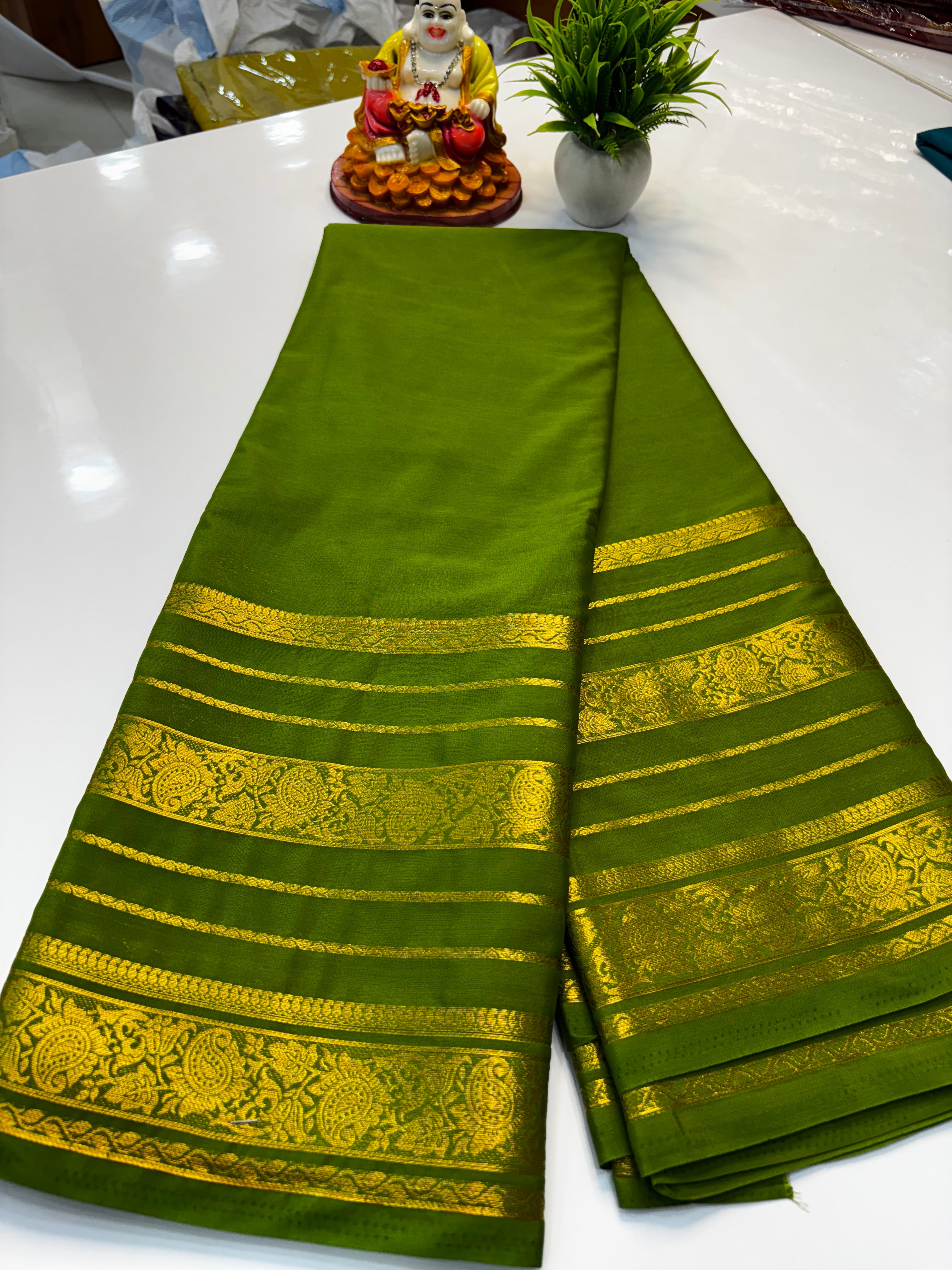Mysore Crepe Silk Saree with Elegant Border