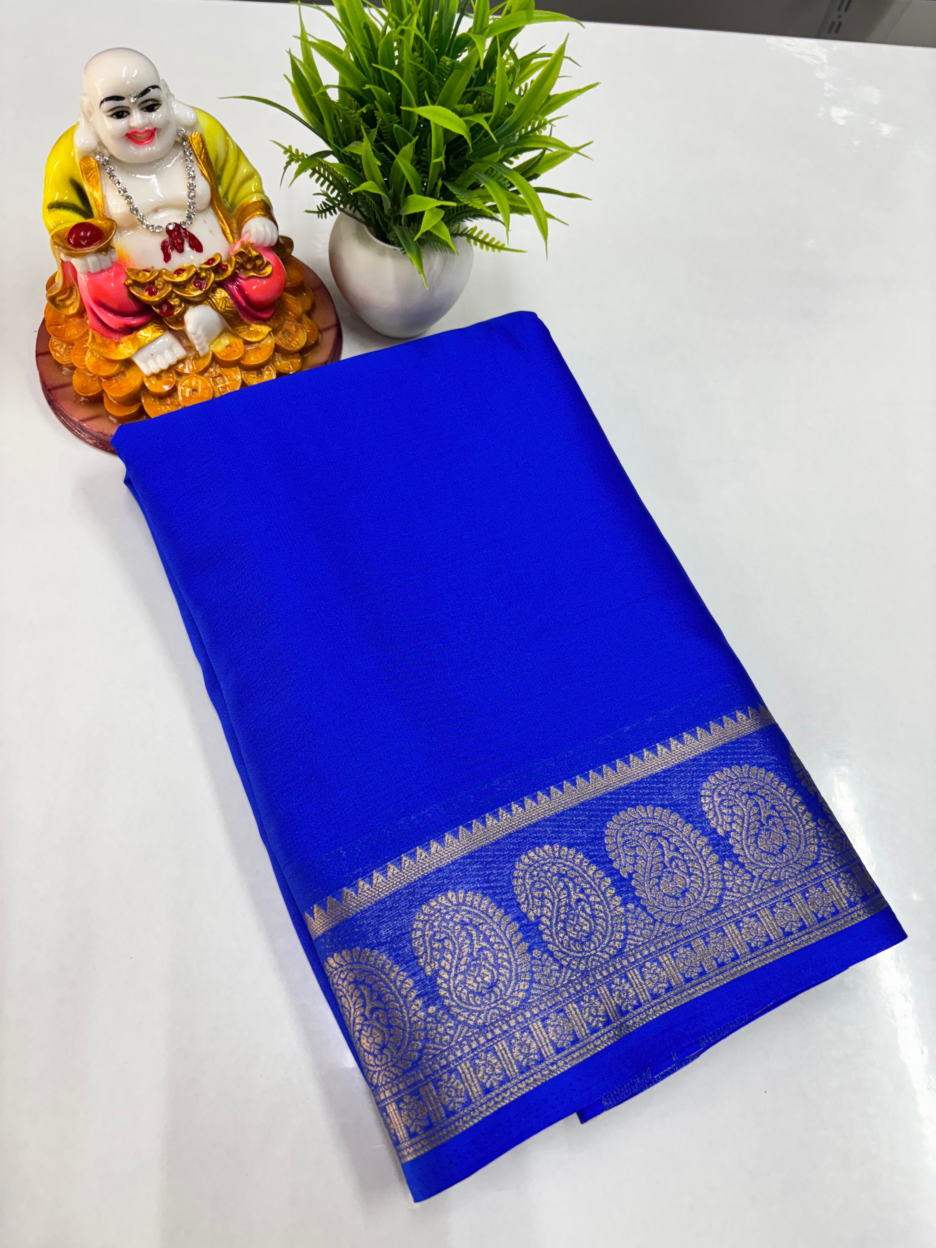 Semi Crepe Saree with Big Mango Border